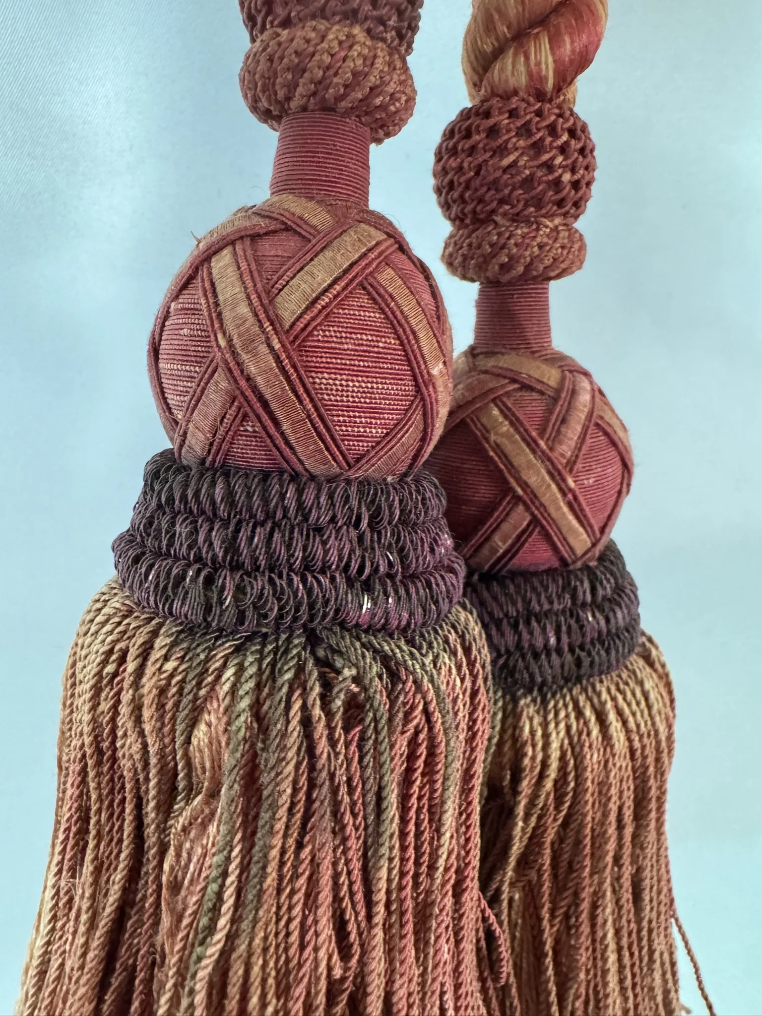Antique French silk passementerie tieback with two lattice-head tassels, rust and gold color-shifting silk