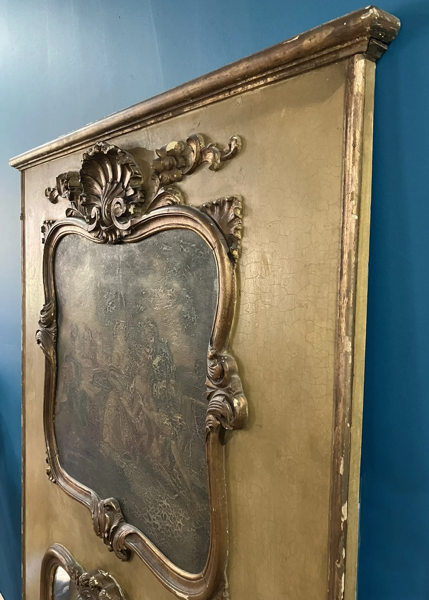 jacob-trudaine-french-trumeau-mirror-with-painted-panel-18th-century-detail.jpg