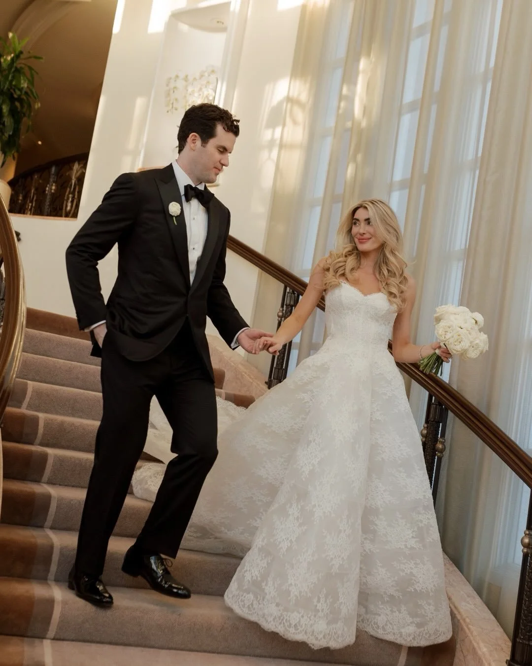 An iconic wedding at @bevhillshotel for Ilana &amp; Oliver 🤍 

@purelavishevents
@purelavish_alexa
@narrowroadfilms
@littlehilldesigns 
@ryaramirez
@itspapercliche