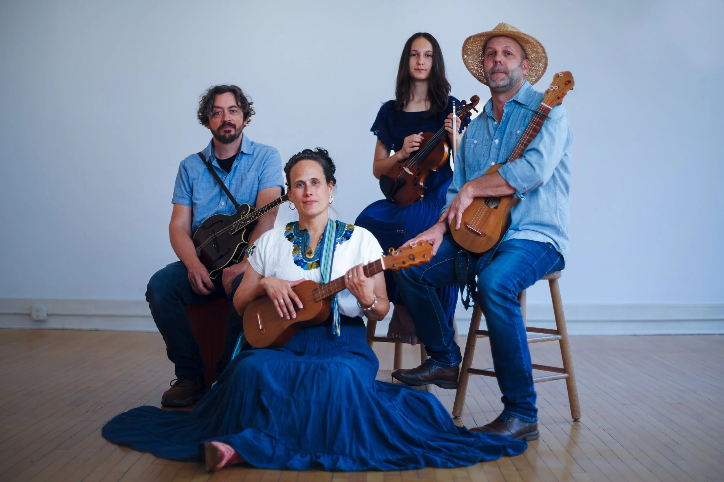 R&E Lua Project  indoor(3).jpg