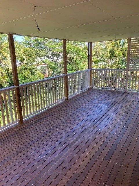 decking 1.jpg