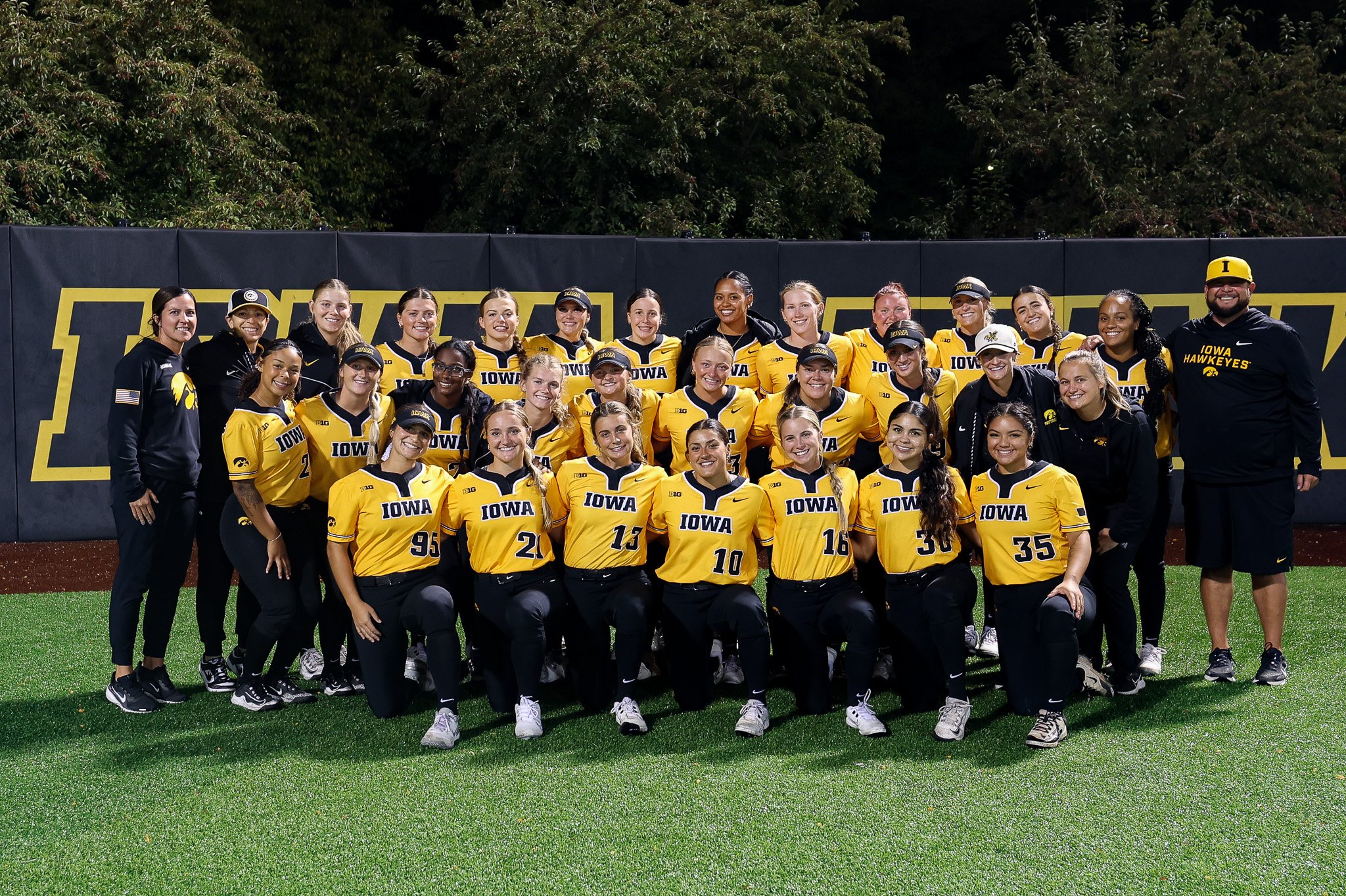 20251010_IOWA_SOFTBALL_VS_IOWACENTRALCC_JJ107.jpg