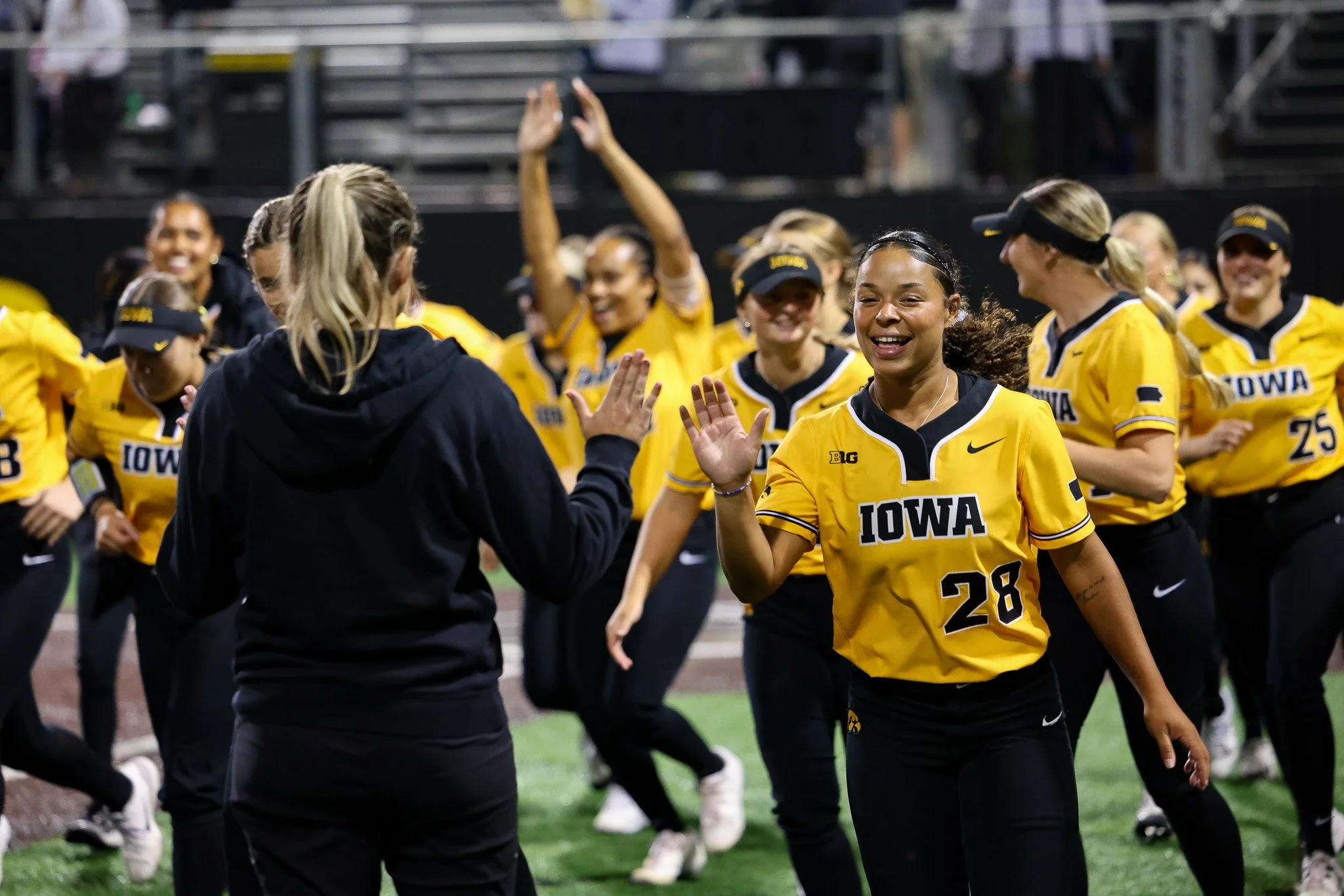 20251010_IOWA_SOFTBALL_VS_IOWACENTRALCC_JJ104.jpg