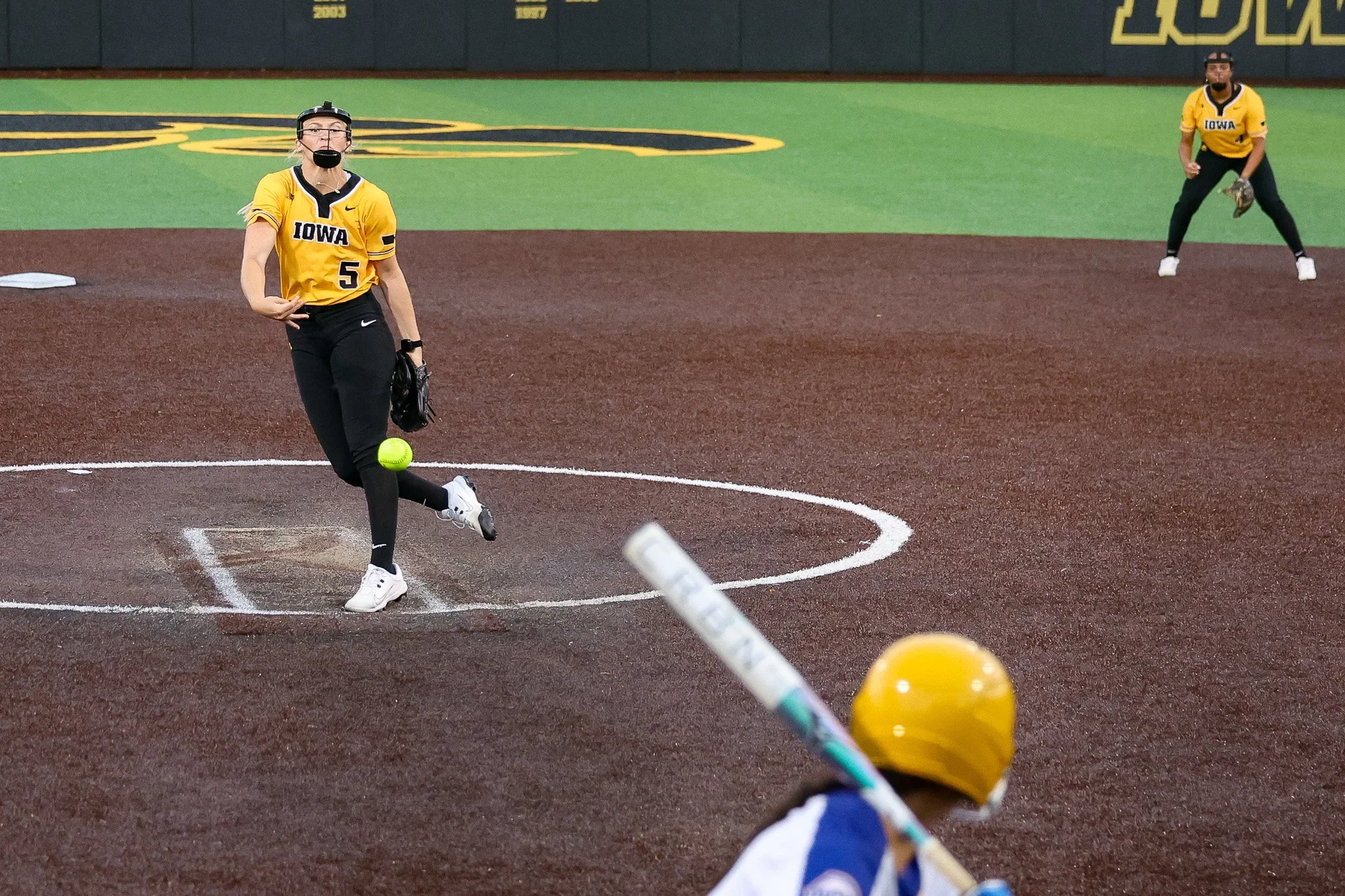 20251010_IOWA_SOFTBALL_VS_IOWACENTRALCC_JJ031.jpg