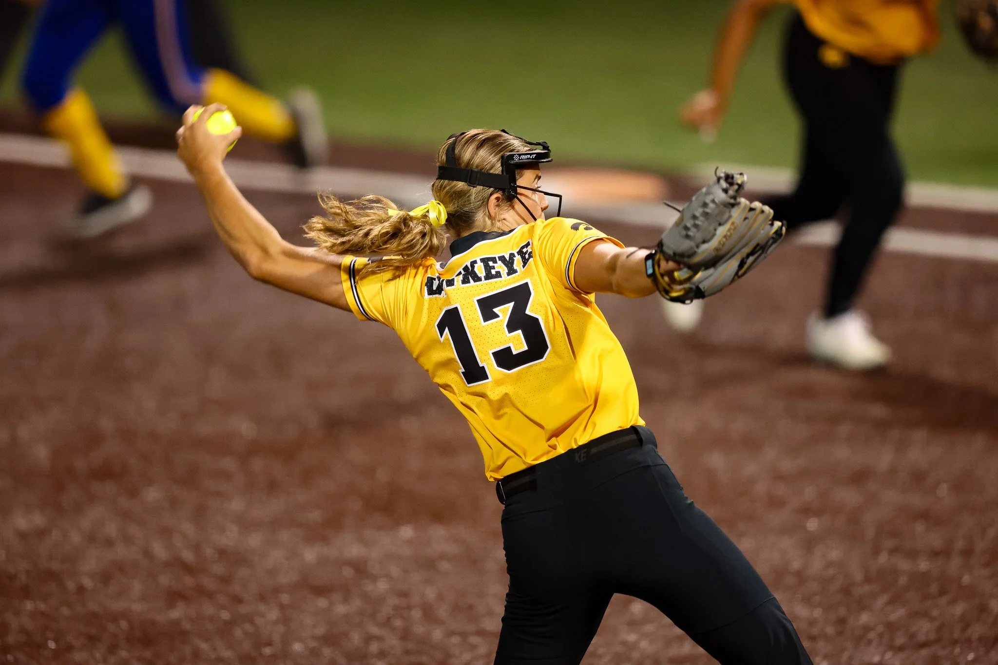 20251010_IOWA_SOFTBALL_VS_IOWACENTRALCC_JJ068.jpg