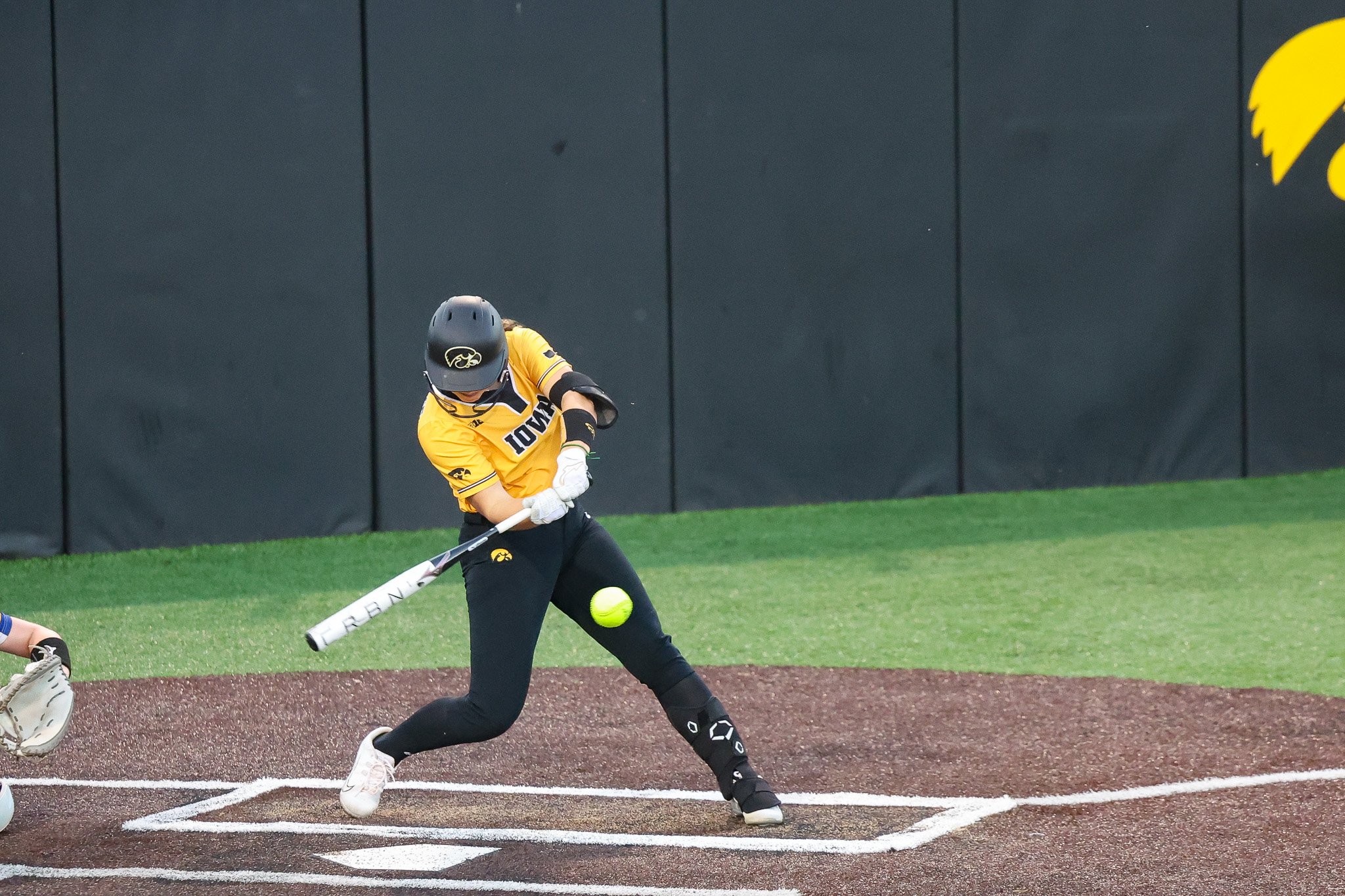 20251010_IOWA_SOFTBALL_VS_IOWACENTRALCC_JJ023.jpg