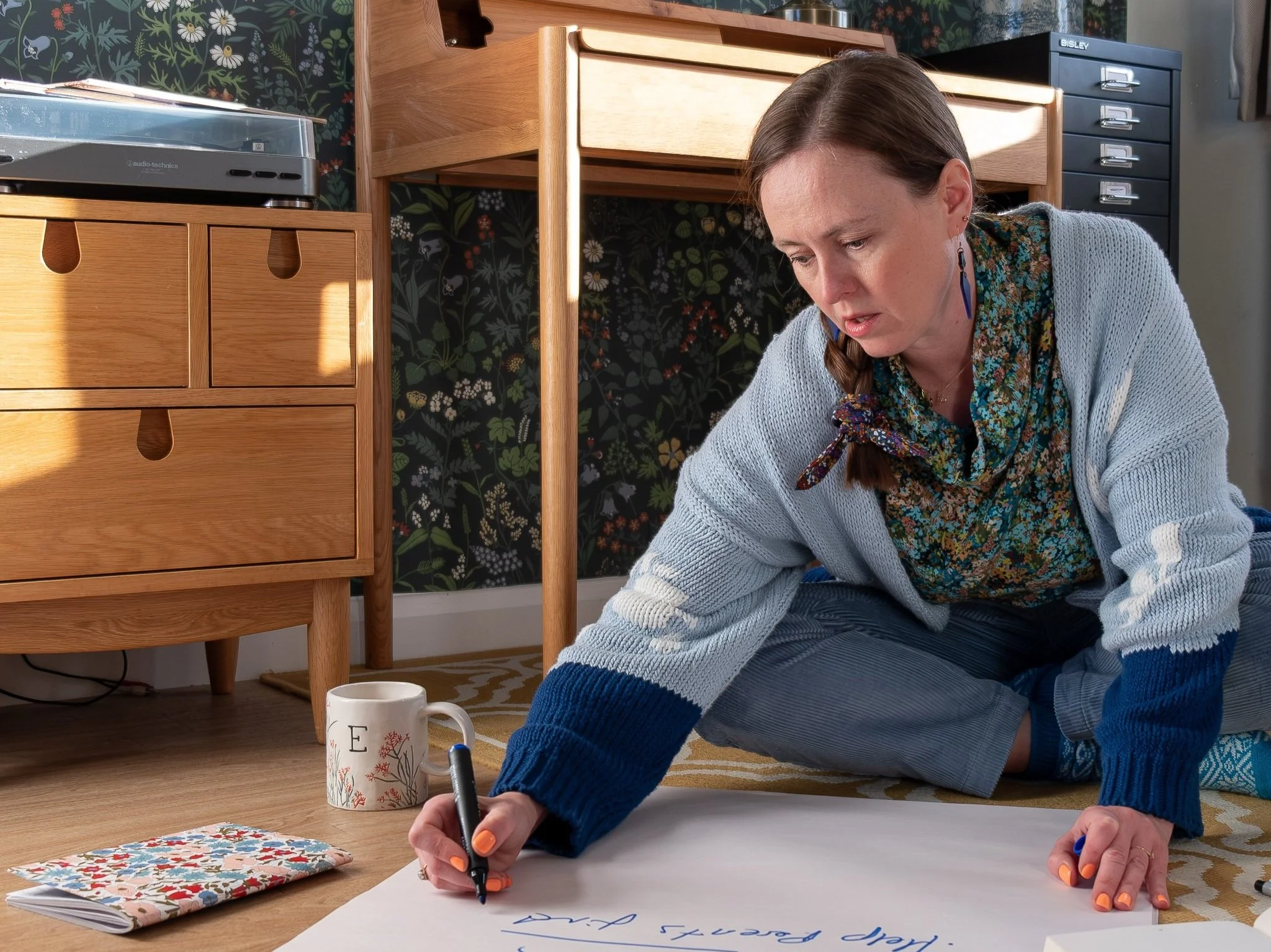 Creating a Family Vision Board: A Working Parent's Guide to 2025 Goal Setting with Kids