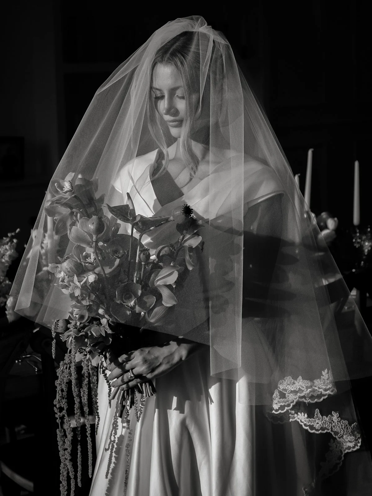 The La Fête Wedding Playbook: Planning, Florals, Photography &amp; More
