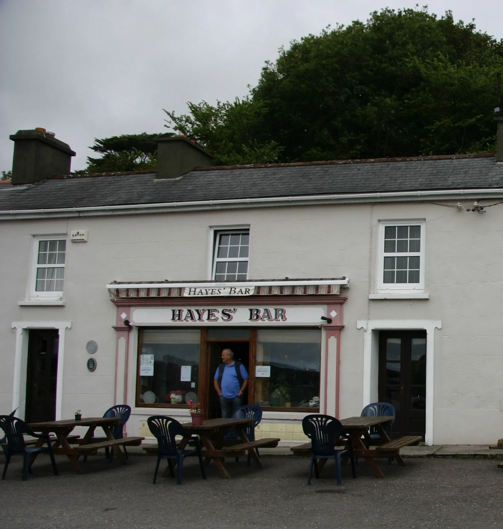 Hayes' Bar