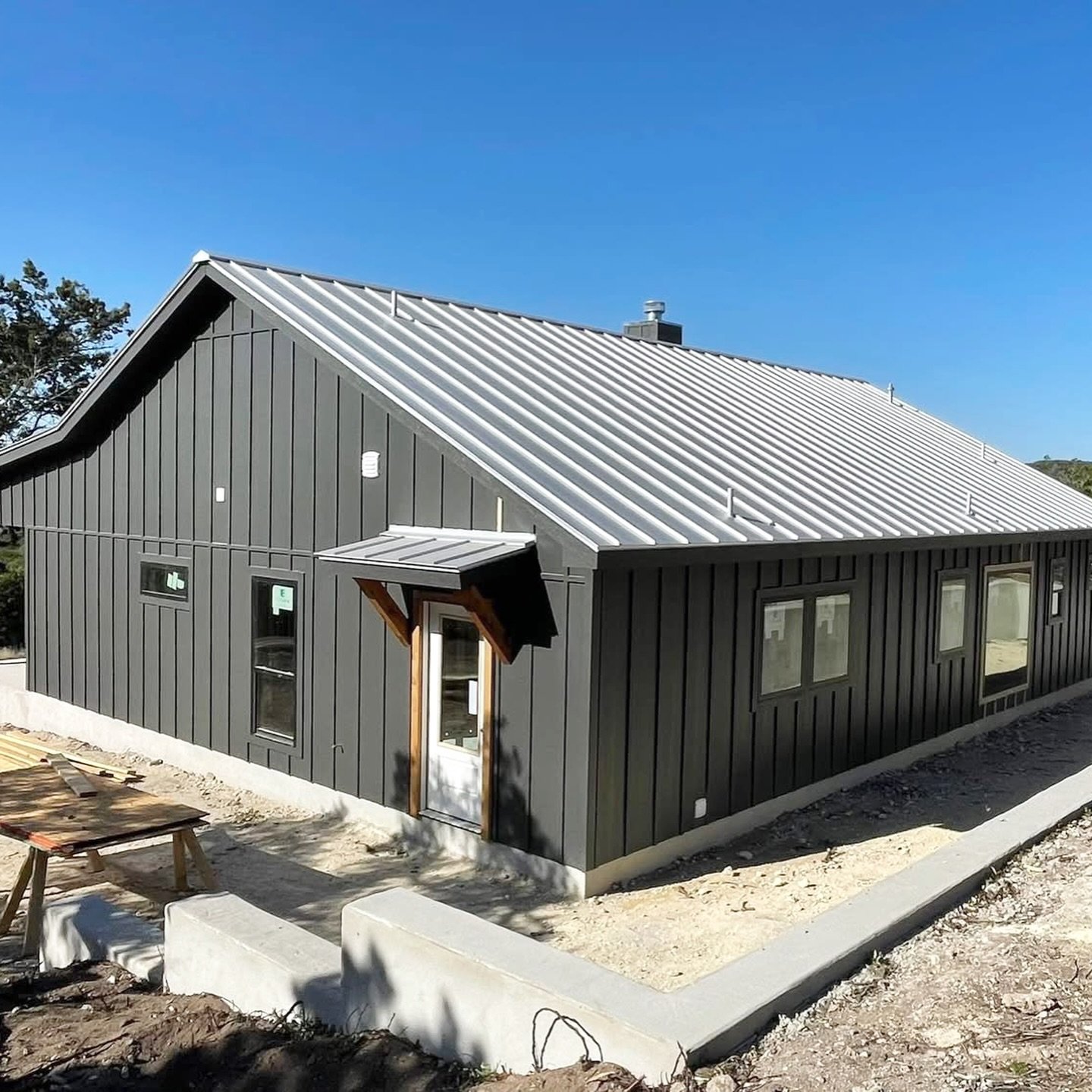 2025 RECAP 🎉🏠

We&rsquo;re so grateful for every project and every client 2025 brought our way.

From major transformations to roofs we&rsquo;re proud to stand behind, this year was all about quality, growth, and trust.

Thank you for following alo