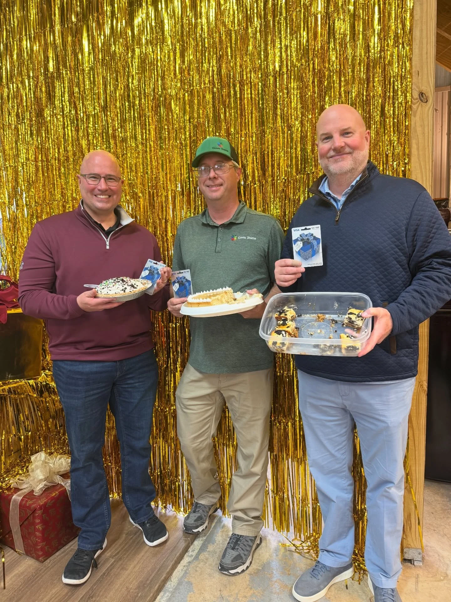 Annual Green Teams bake off winners! Happy Holidays 🎄🎁👨🏻&zwj;🍳🌟