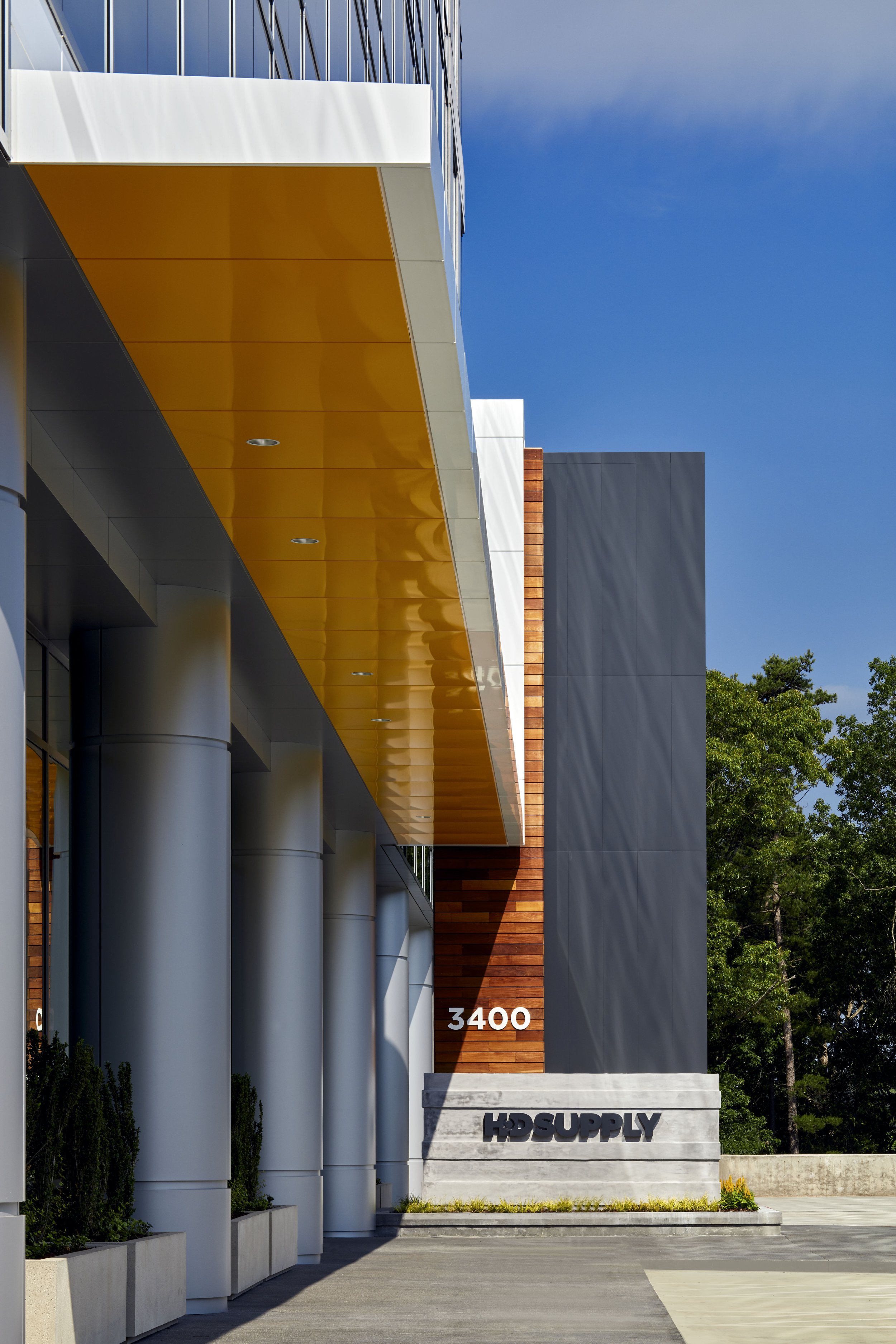 HD Supply - Exterior - 03.jpg