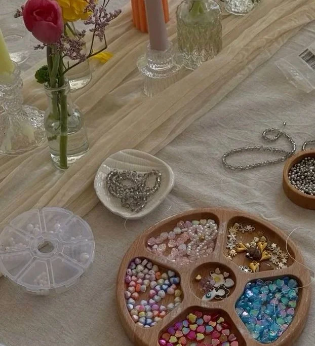 Crafternoon Club: Charm bar