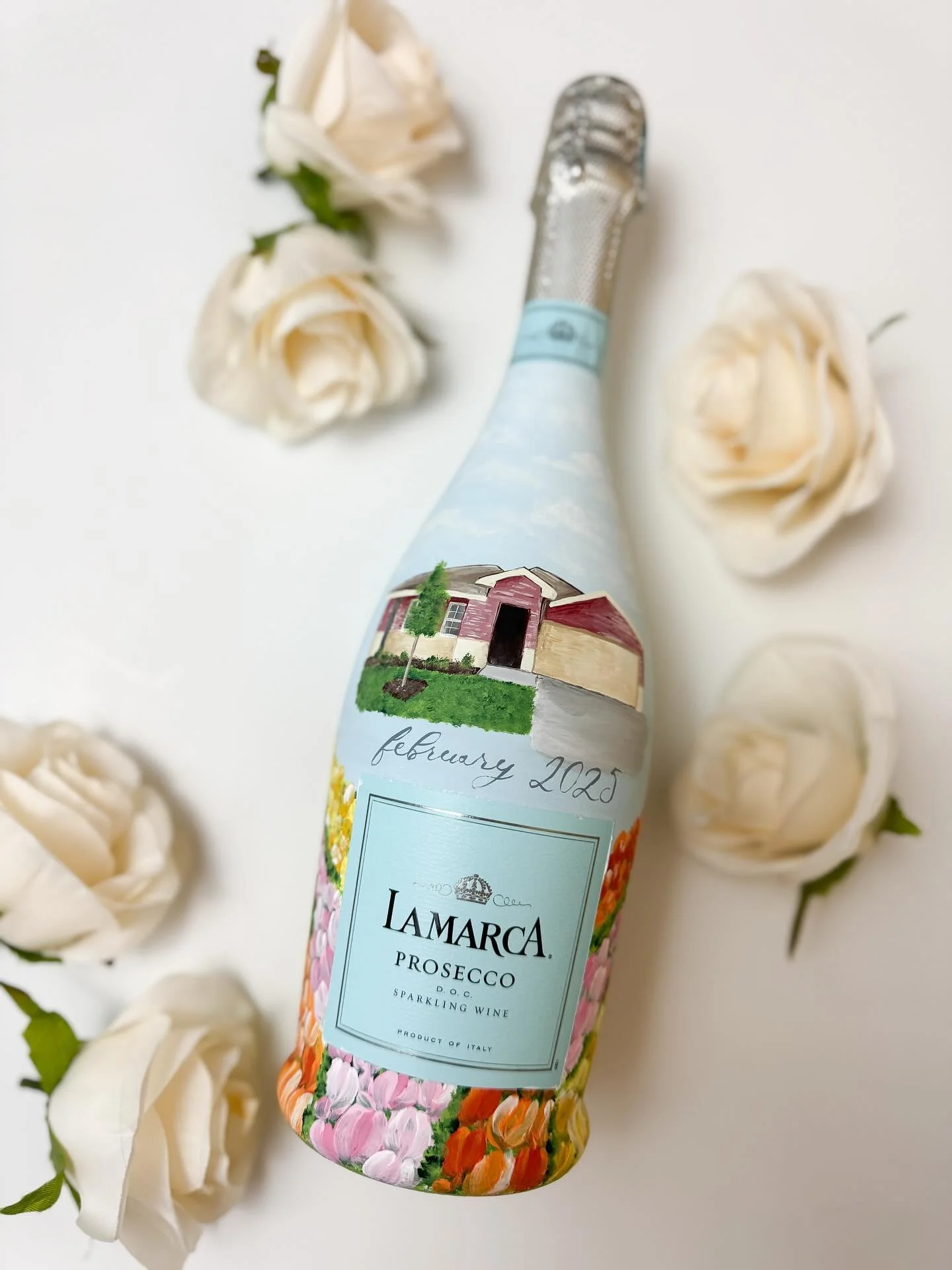 Such an honor to create this keepsake representing a new home 💗 

Thank you @mstarnes23 for your order 🥰🥰

#HandPaintedChampagneBottle
#CustomChampagneBottle
#LaMarcaProsecco
#NewHomeGift
#HousewarmingGift
#LuxuryGifting
#CustomArtwork
#HeirloomGi