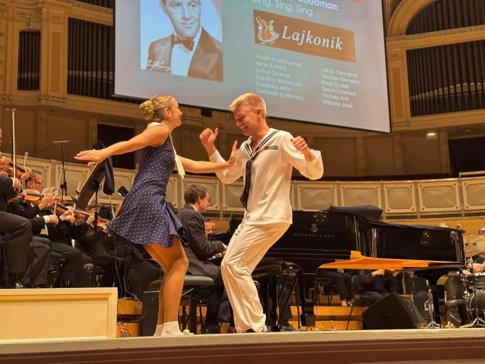 Swing at Chicago's Symphony Center 