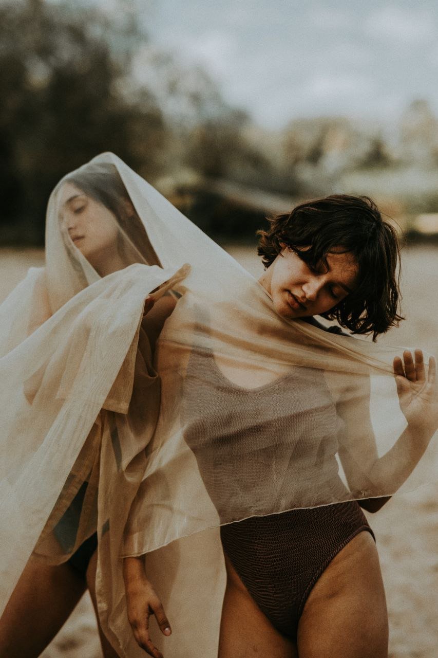 menstrual cycle awareness, learn to track your cycle, cyclical living online course, feminine embodiment class