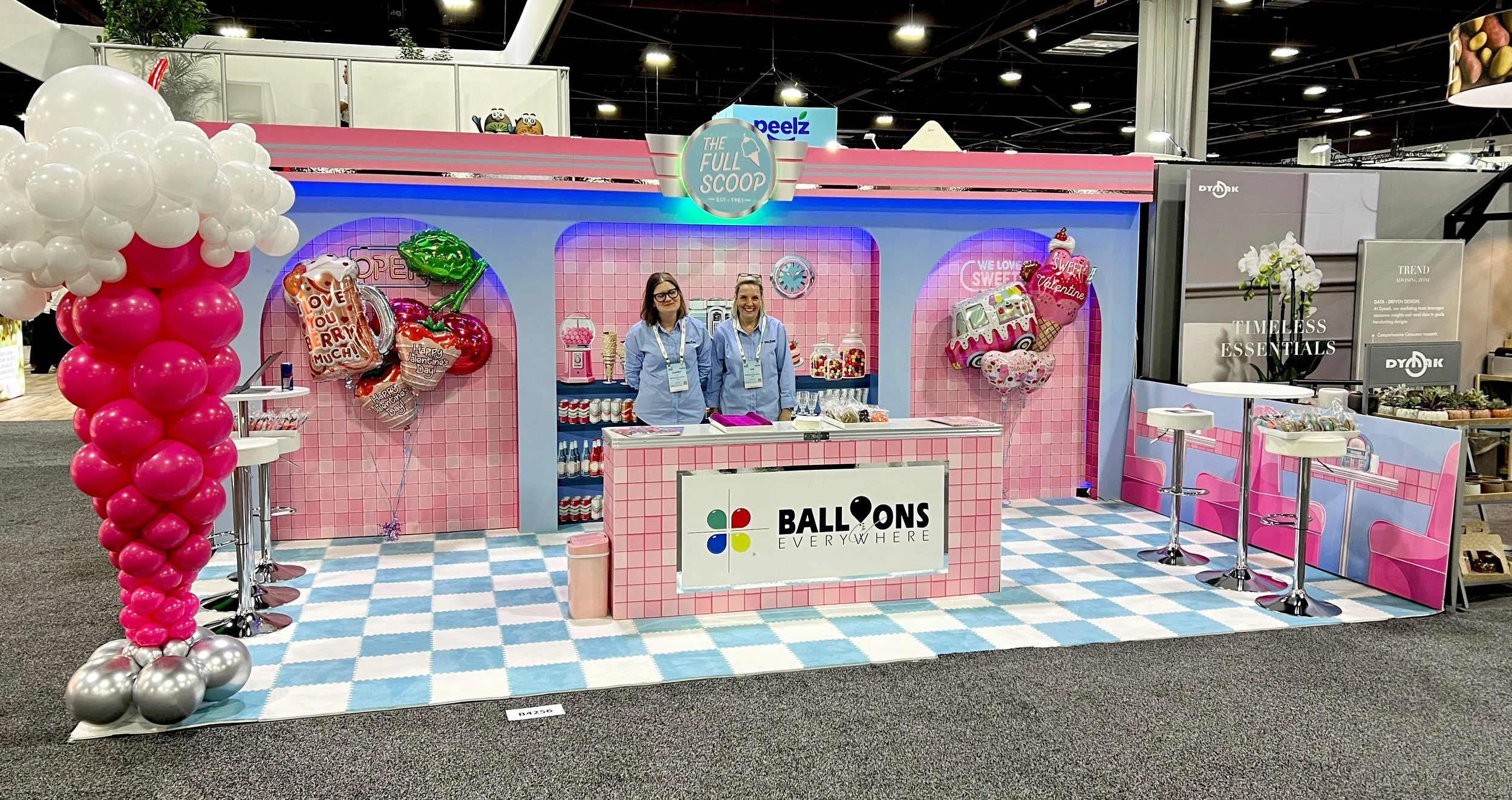 FullScoop-Booth-1.jpg