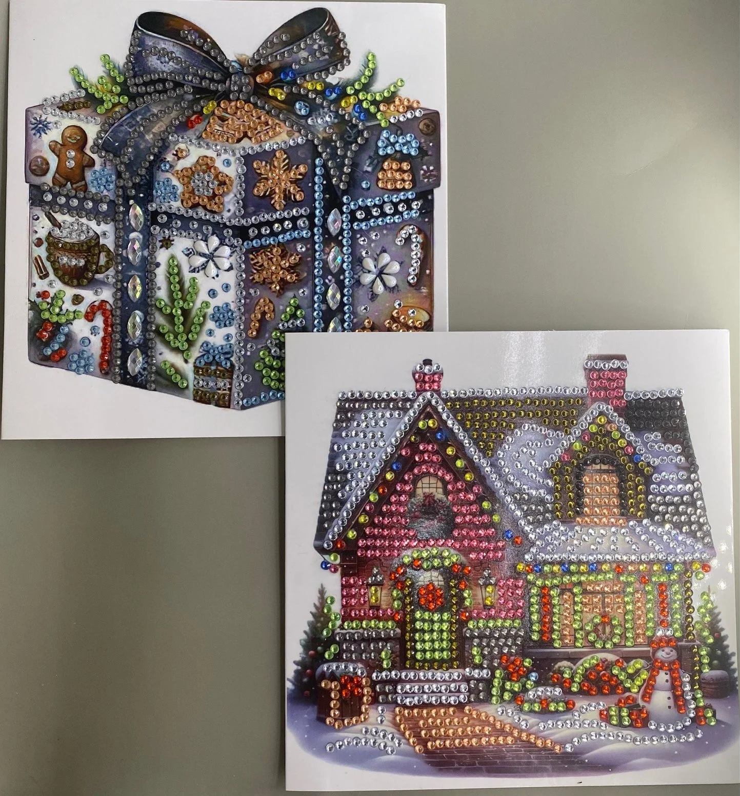 What's Inside?! (2 cards)