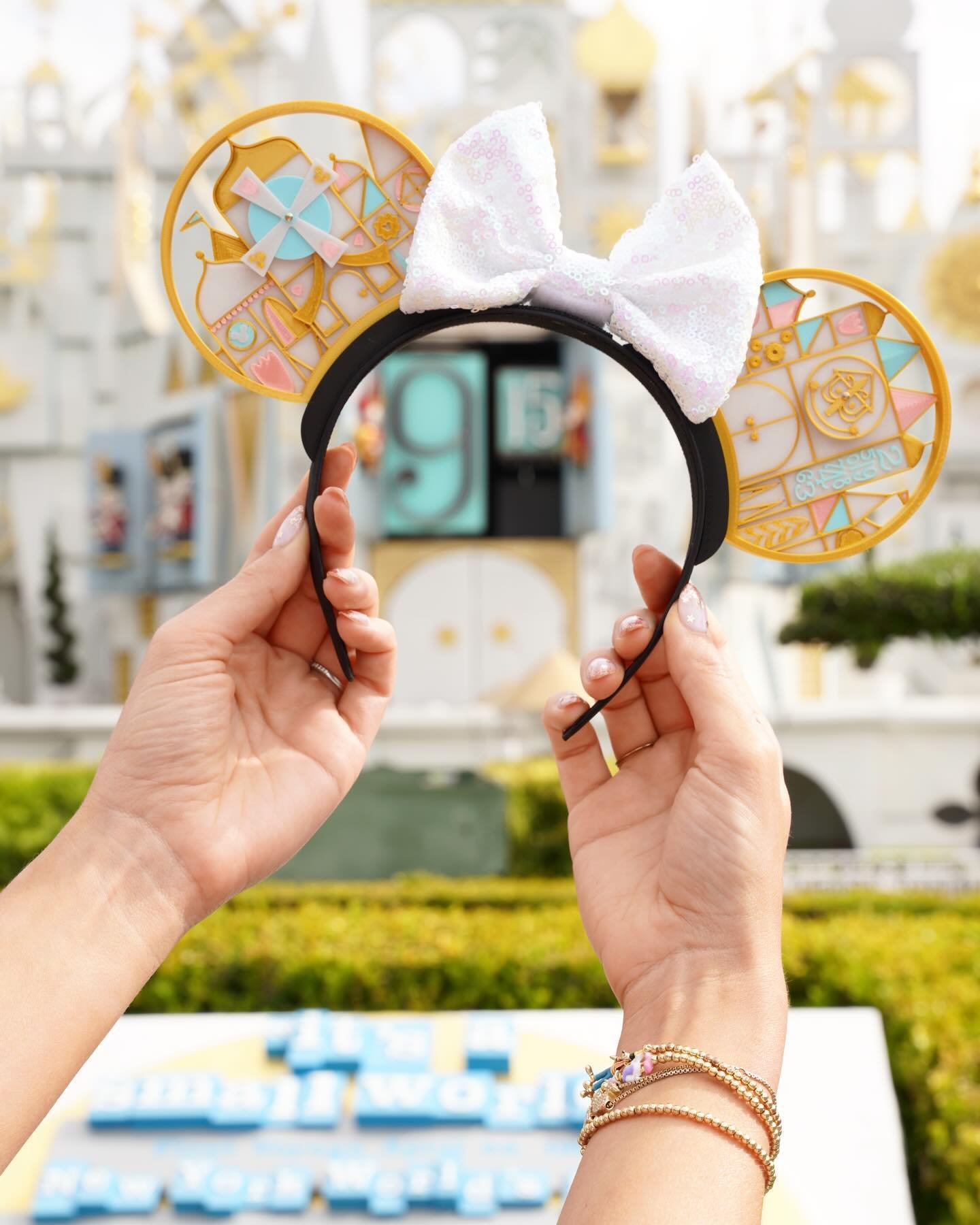 There is just one moon and one golden sun and a smile means friendship to everyone ☀️🌙 &bull;
These ears while not new, have never gotten a trip to the parks and it was finally their time! With spinning details and a hidden back that adds extra magi