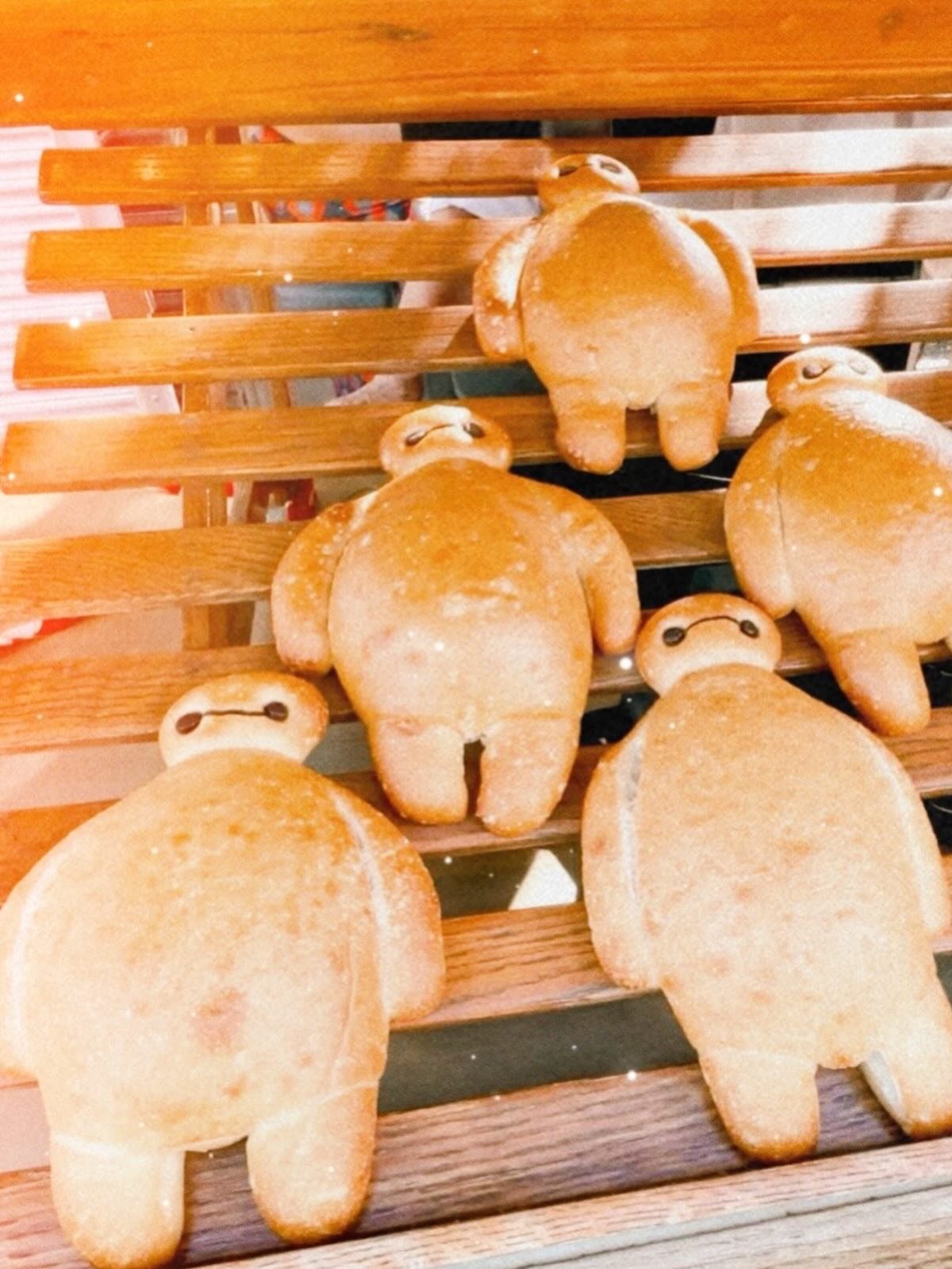 Blink + you might miss it 👀 we went old school and storyboarded our way through a day in the life of Baymax if he went to the parks. Needless to say, it&rsquo;s going to be quite adorable 🤭 which means the 3d printed products and other NEW numerous