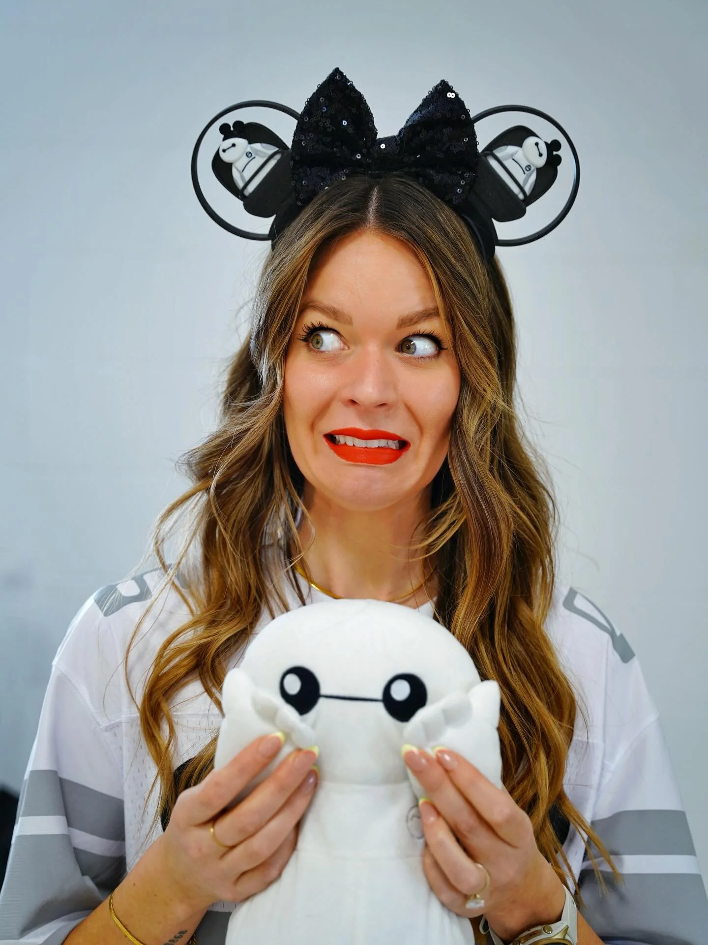 Sometimes you just have to make the fun mashups for no other reason than you want to 👻🔮⛑️&bull;
But like&hellip; what IF Baymax went on Haunted Mansion?! Would he volunteer to be the 1000th happy haunt? Would he wander off the doom buggies to help 