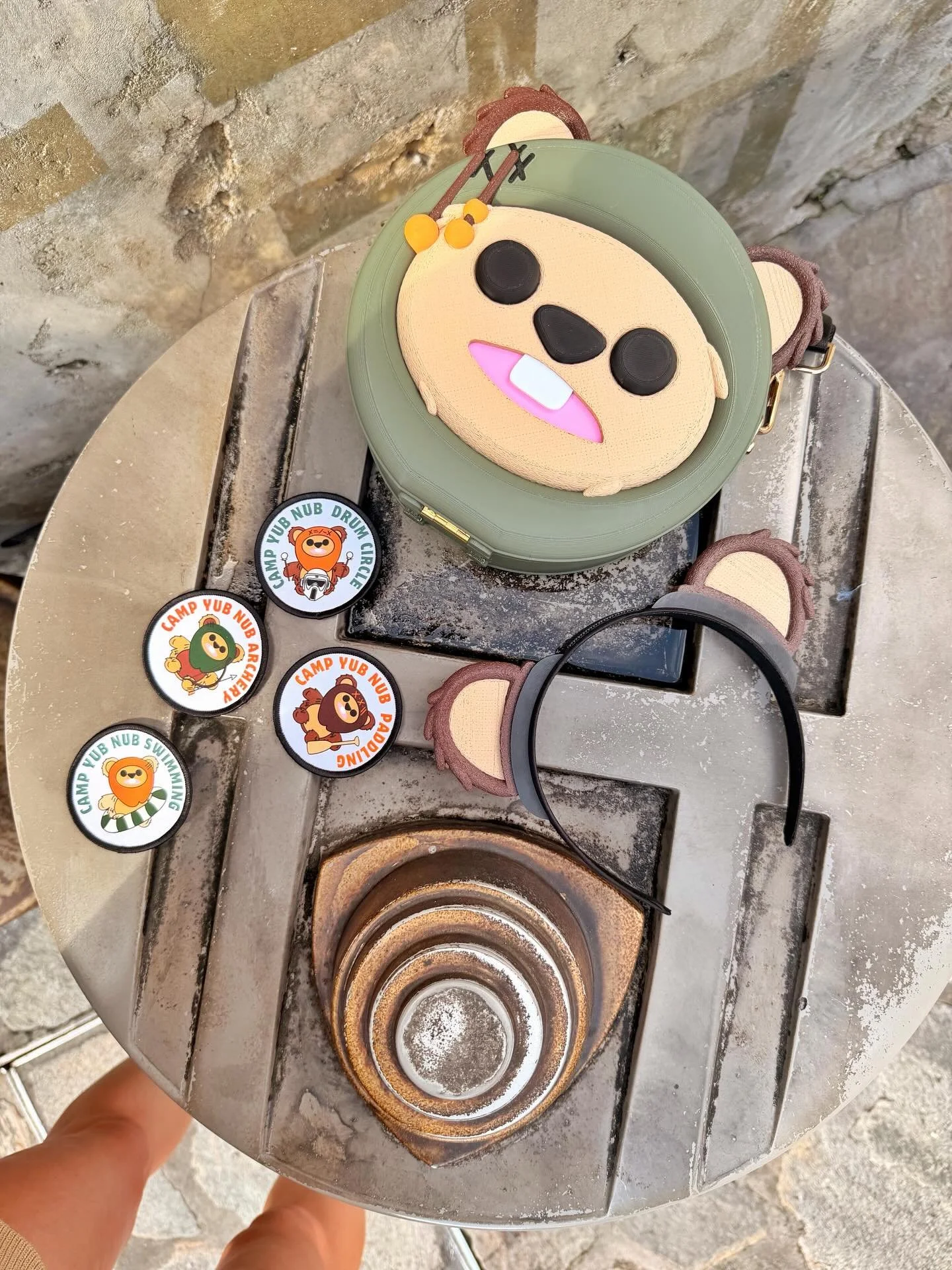 CAMP YUB NUB ESSENTIALS 🪐🧸⭐️&bull;
How and to whom do we write letters to for an actual camp yub nub to take place? Will take suggestions below. 👀&bull;
&bull;
#starwars #ewoks #disneyparks