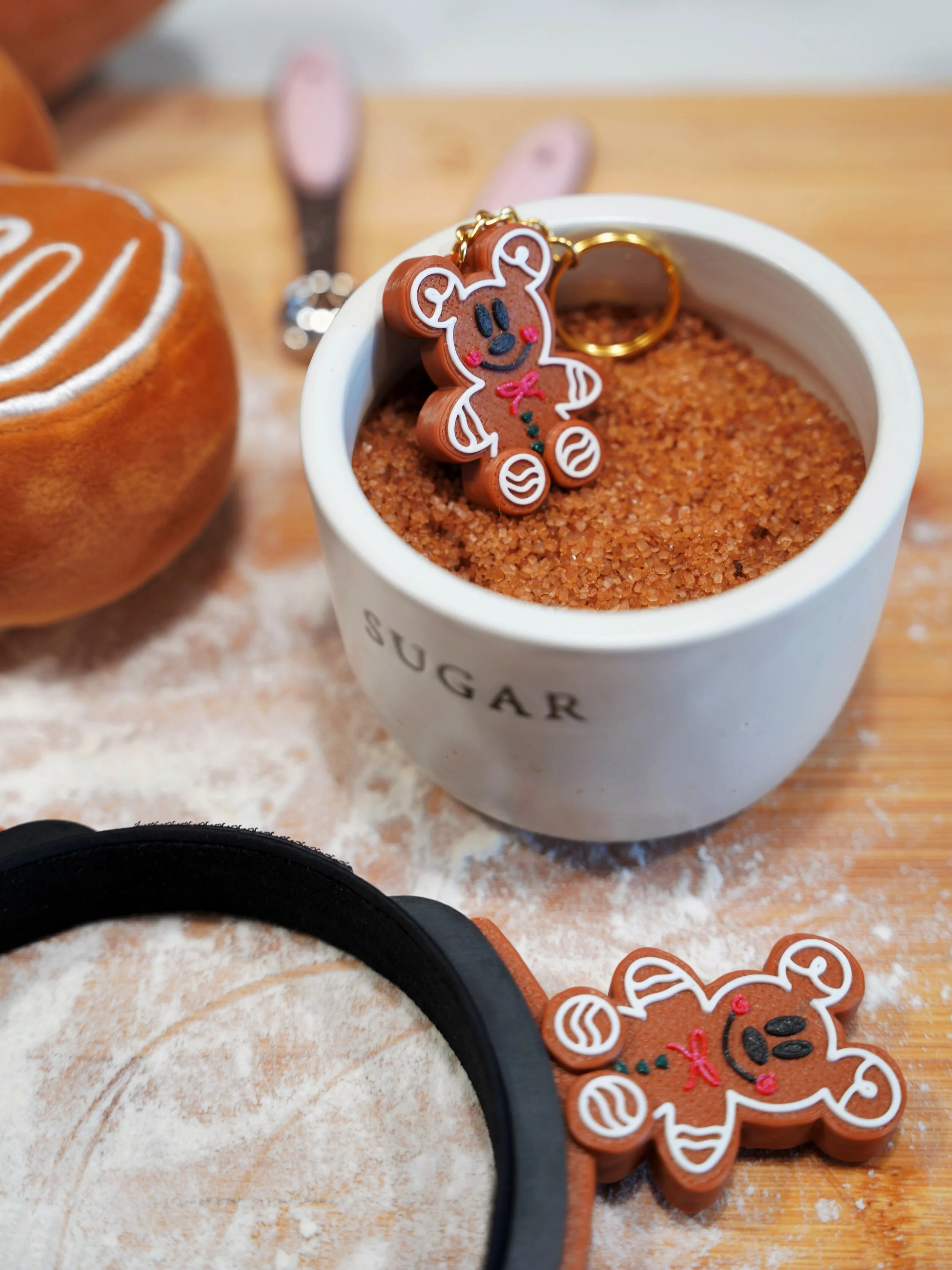 What would a F55 Christmas be without a little sugar and spice? 🌲🍪🎅🏼 a little peek at the new goodies dropping tomorrow at 6 PM CST! Over 30 returning and NEW Christmas wearables to shop from and see that lil cutie ginger keychain? It&rsquo;s FRE