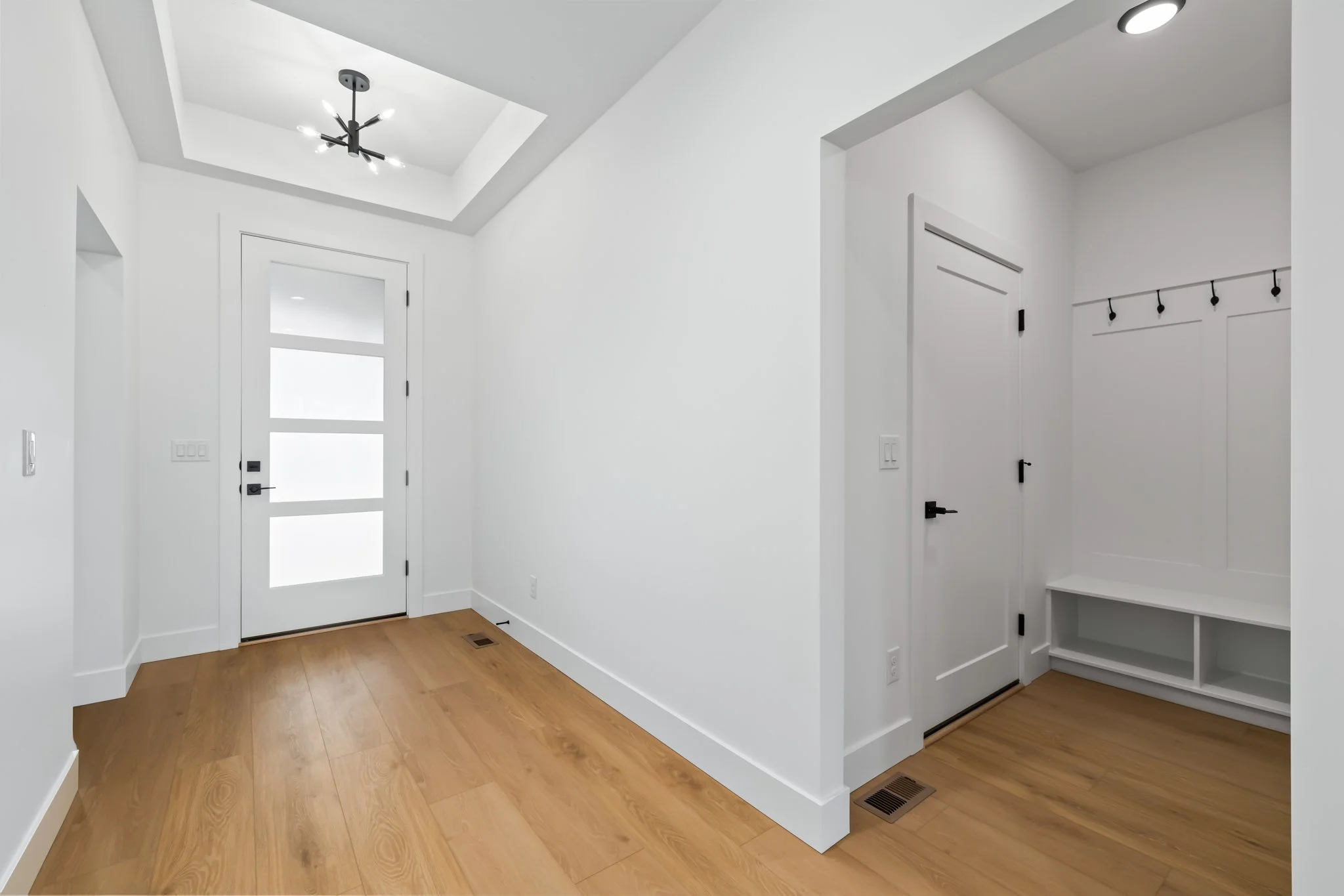 4752Malad-5.jpg