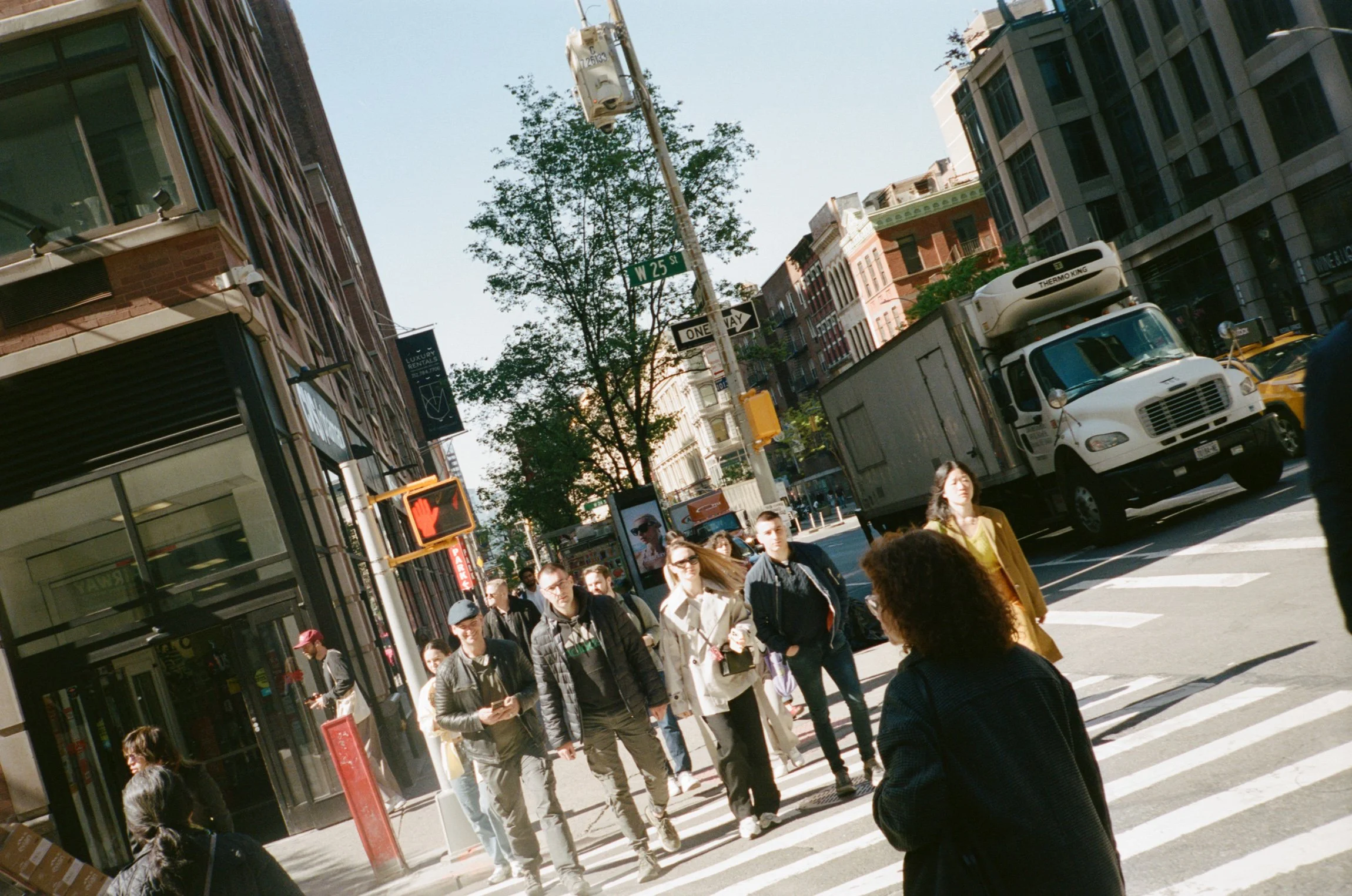 102297_SHU_002_35.jpg