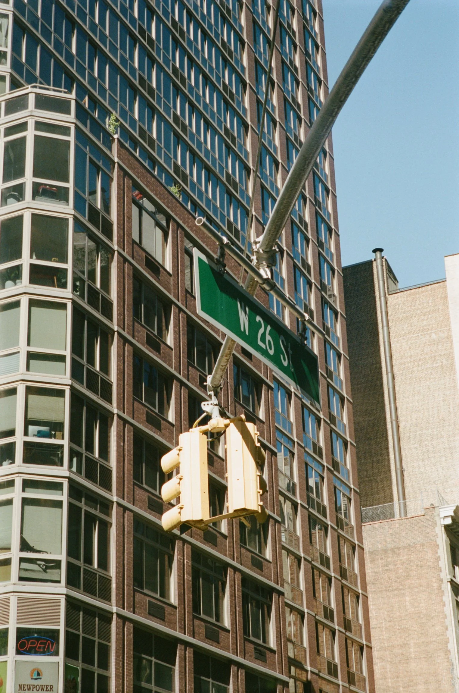 102297_SHU_002_34.jpg