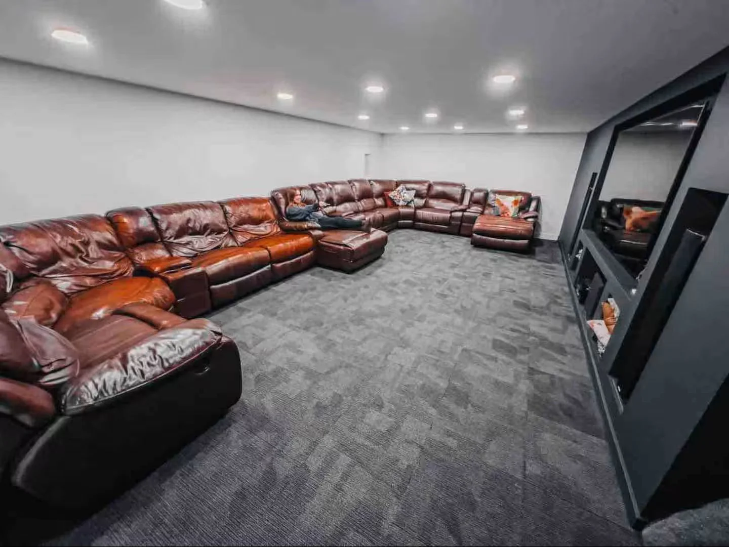 Movie theatre