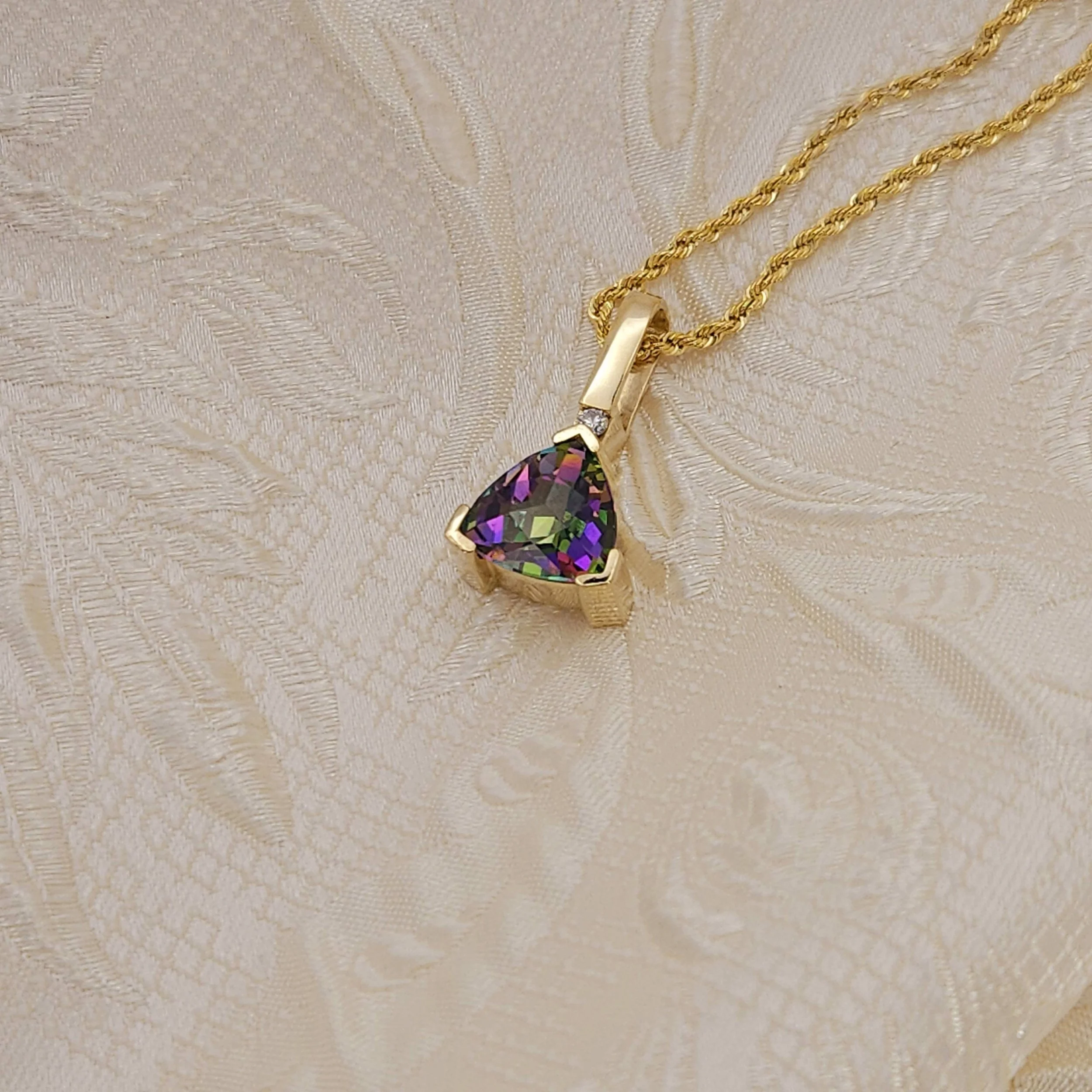 Trillion Cut Mystic Topaz Pendant (2CT)