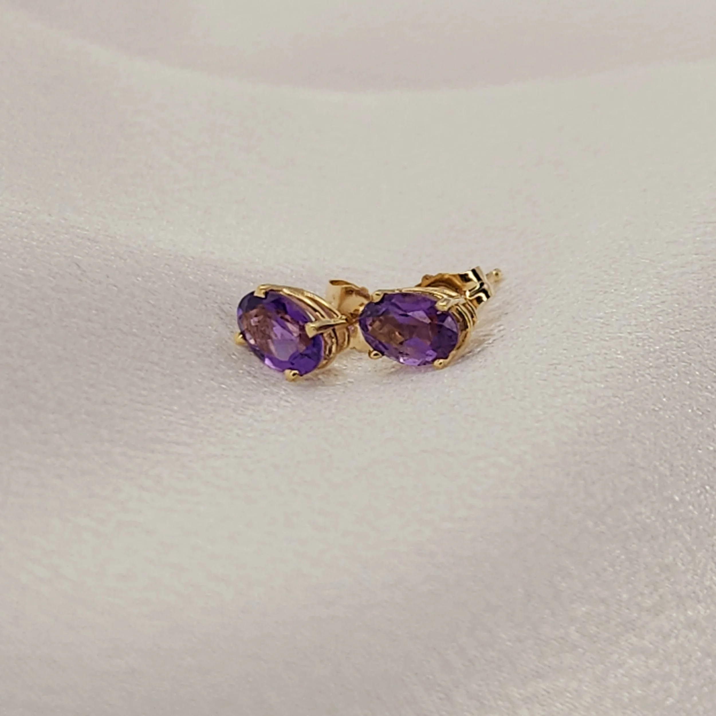 Oval Cut Amethyst Earrings (.60 CWT)