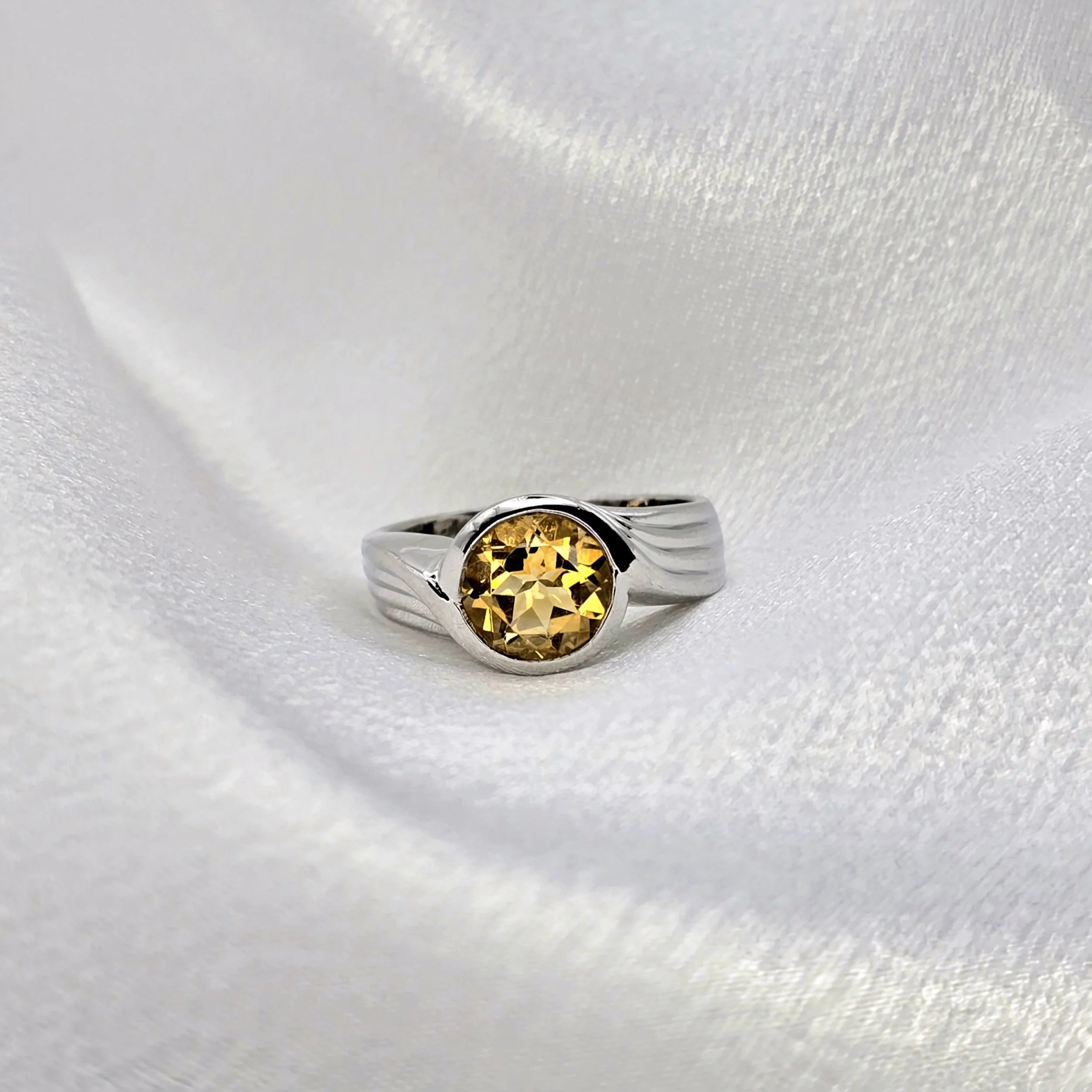 Estate Citrine Ring (1.80 CT)