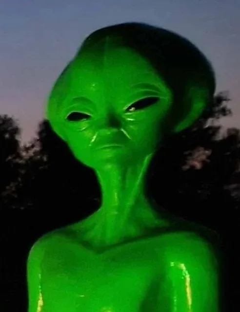Bink+green+alien+1.jpg