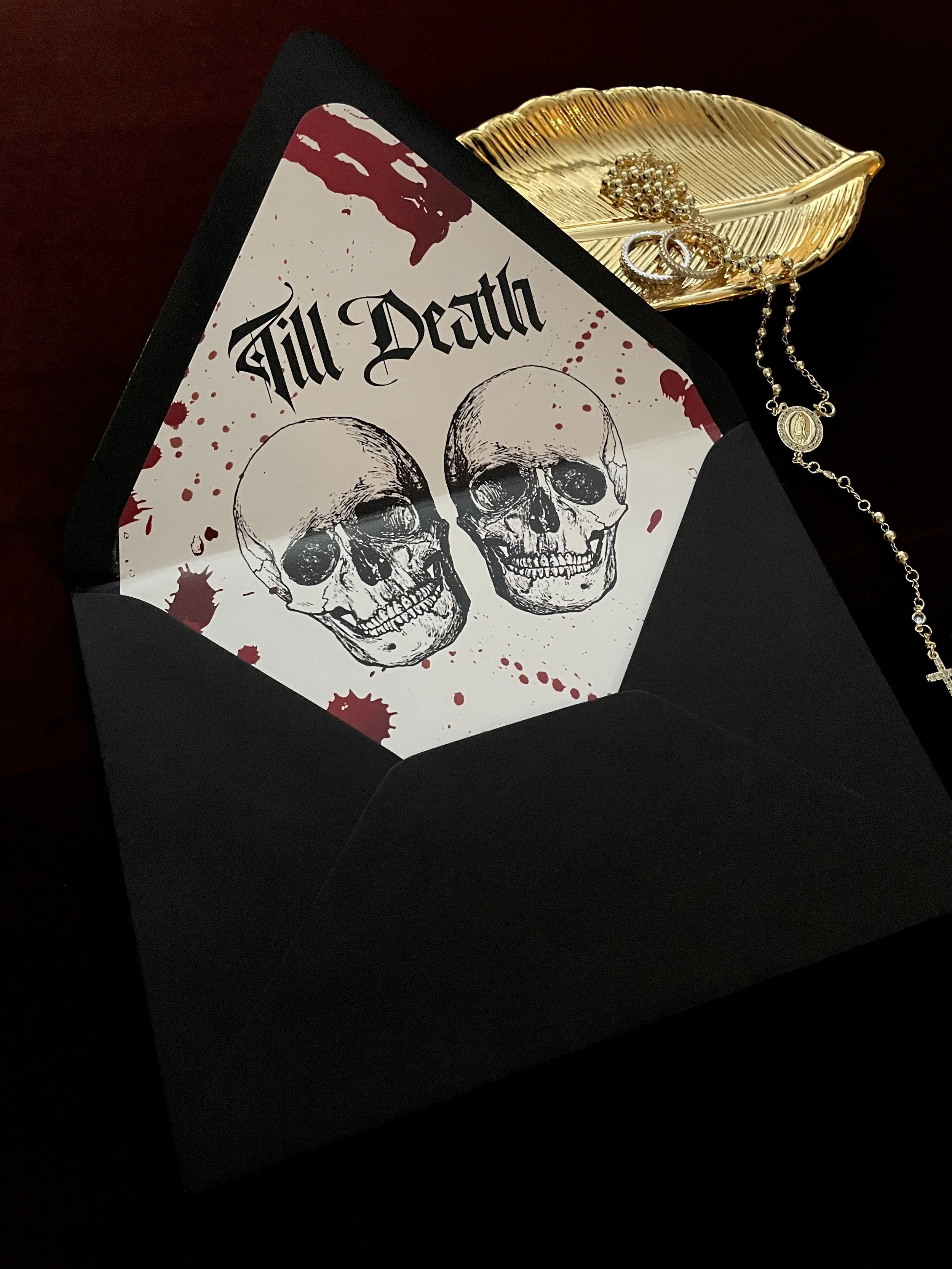 halloween-gothic-wedding-invitation-skull-liner.jpeg