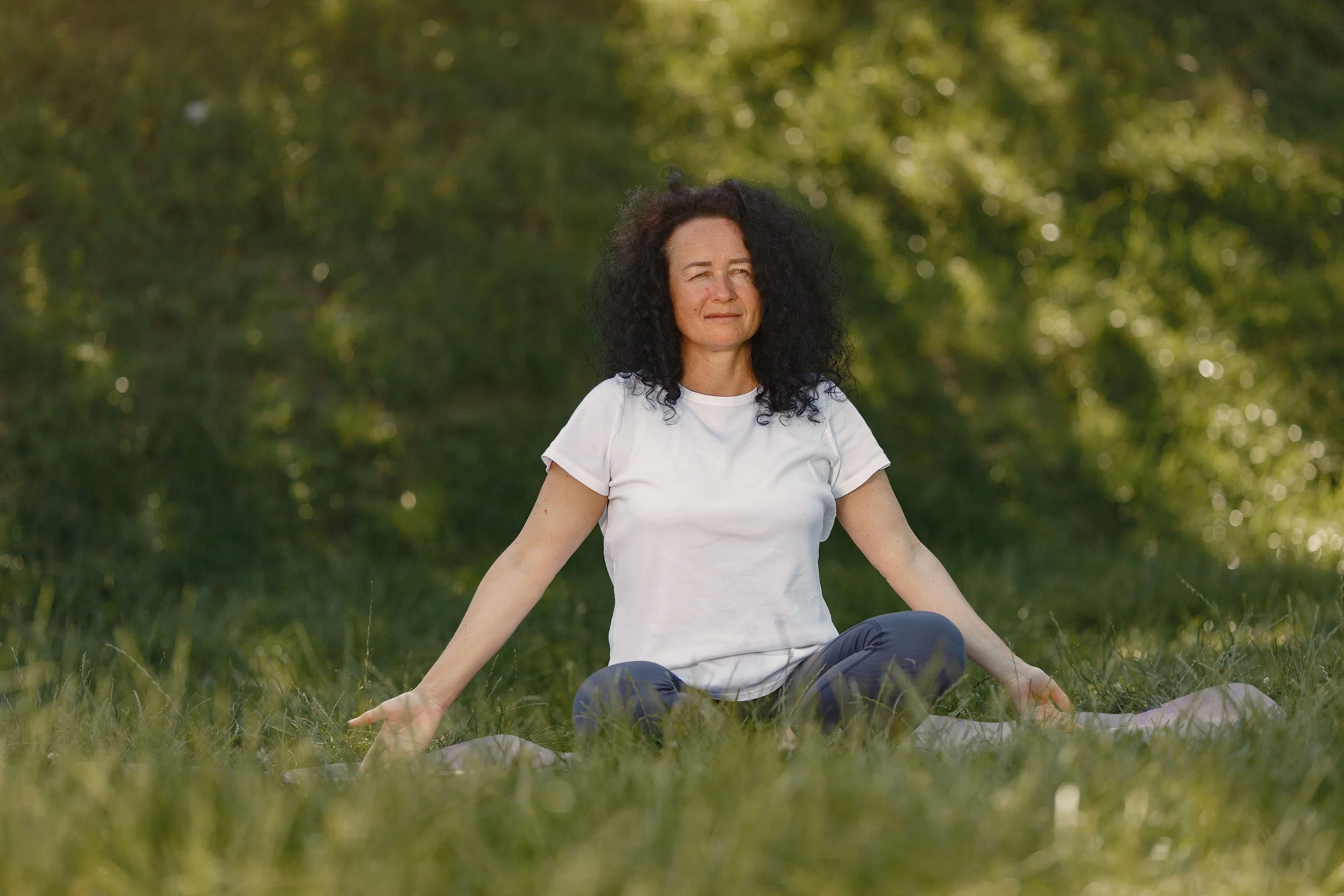 Why Do I Feel Disconnected From Myself? Understanding Emotional Numbness and Shutdown