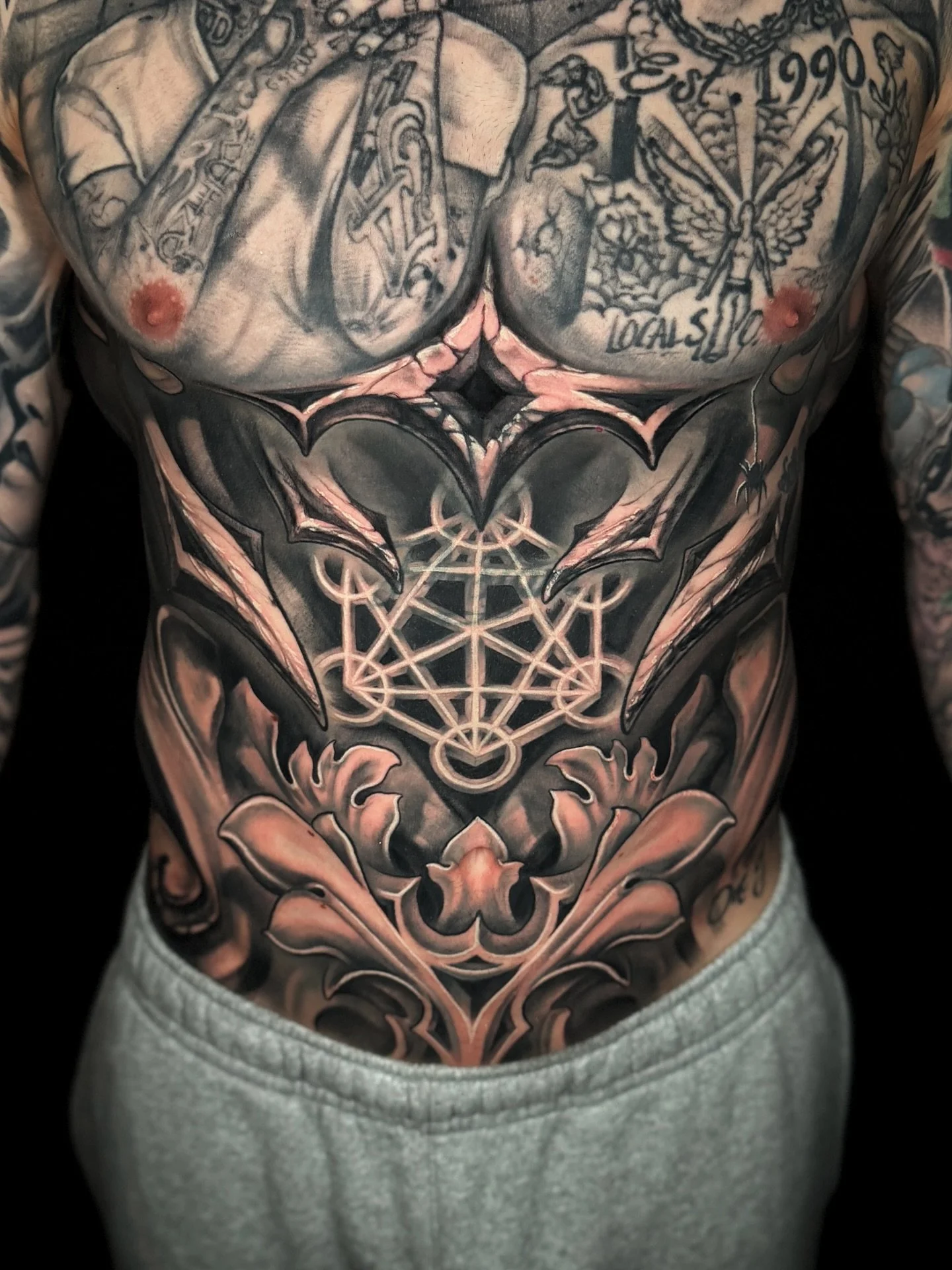 Thank you Joakim! Always so grateful for the awesome projects you&rsquo;ve let me do for you! 

@lighthouse_tattoo 
@lotusneedles 
@australiantattooistsguild 
@starbritecolors 
@cheyenne_tattooequipment 

#architecture #bioarchitecture #architecturet