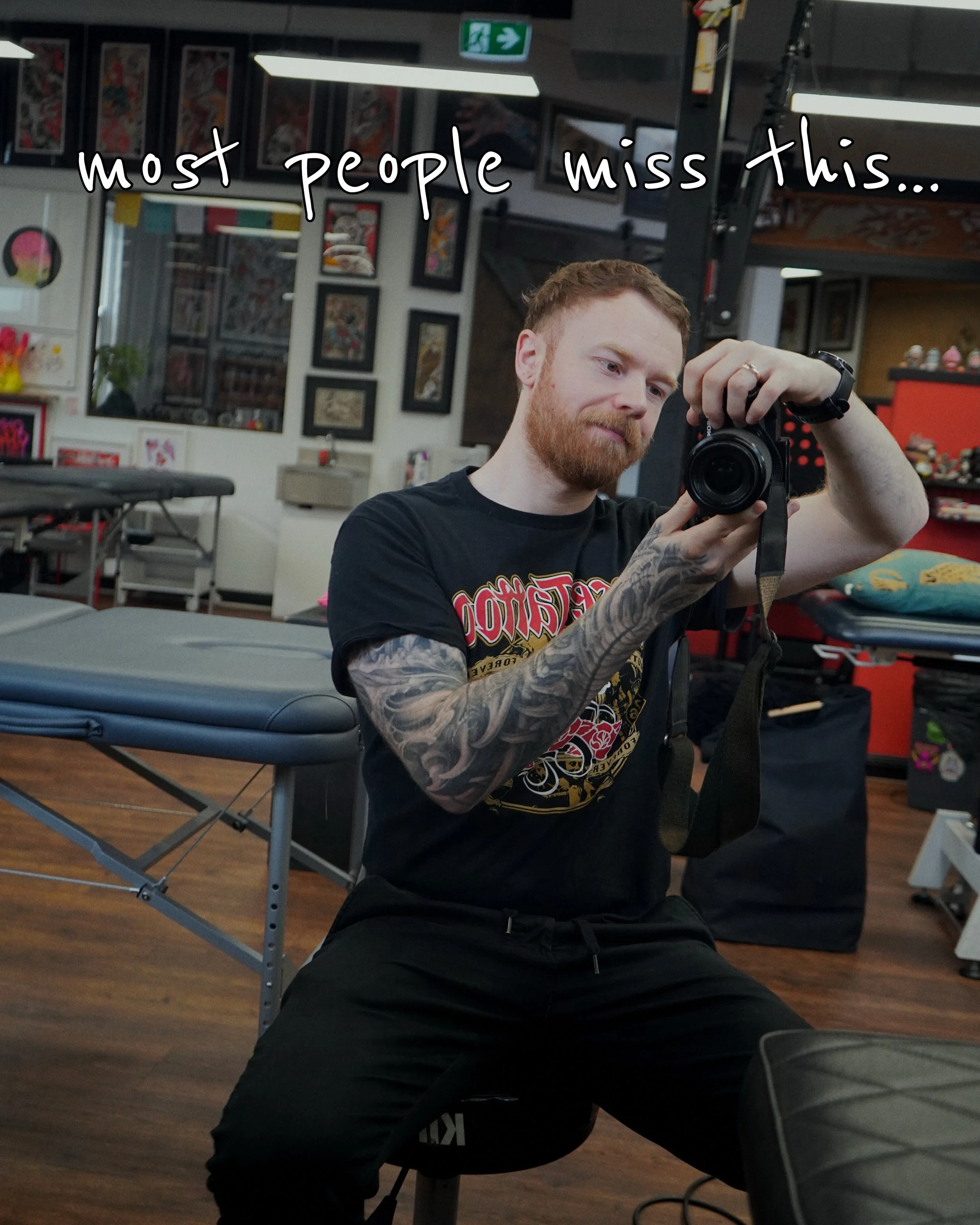 Subtle details are what bring a whole project together. I wanted to highlight a few parts from recent pieces that I personally love, the stuff that usually gets overlooked.

Which one stands out to you? 

@lighthouse_tattoo 
@australiantattooistsguil