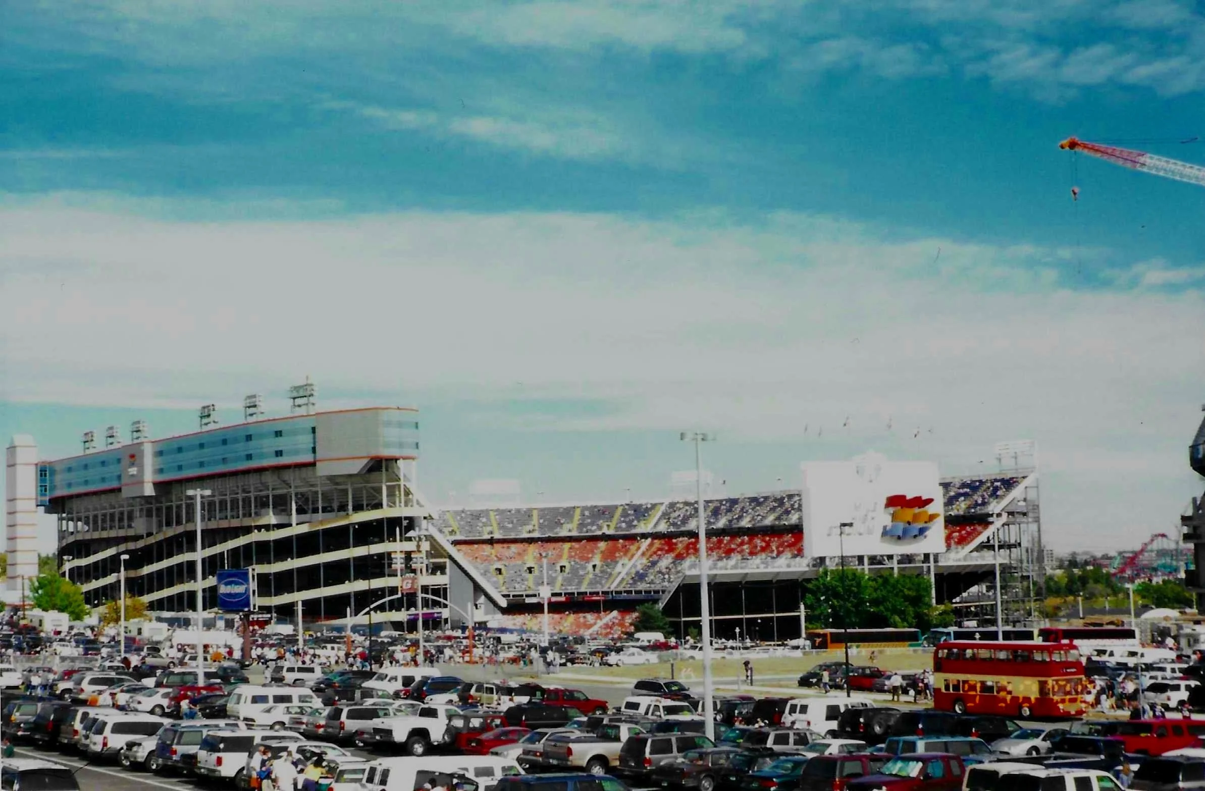 Palooza00Day5Broncos2.jpg