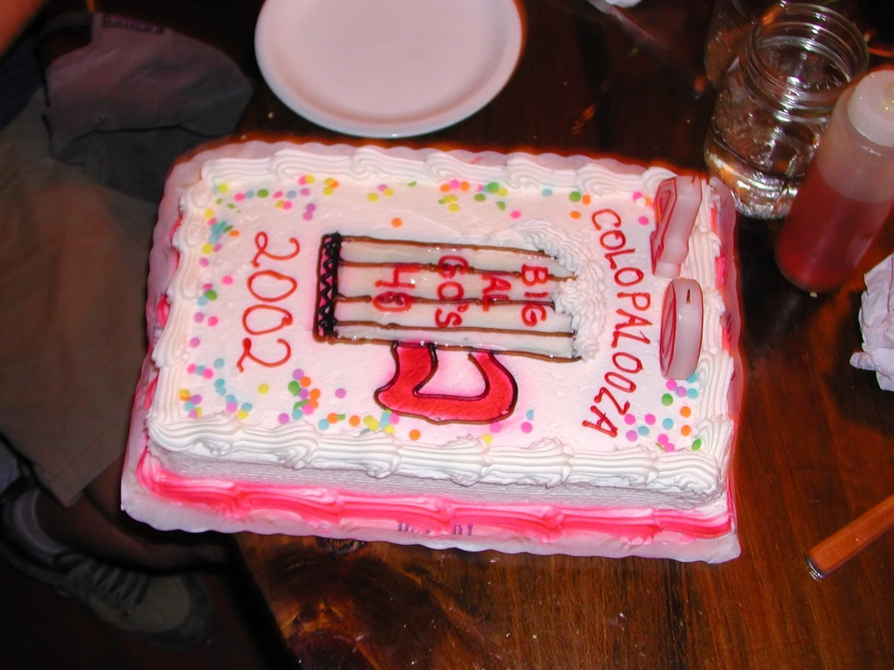 Palooza02ThuHernandoAlCake.jpg