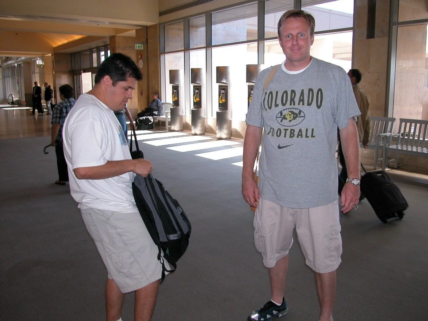 Palooza03Day1SeanMiloAirport.jpg
