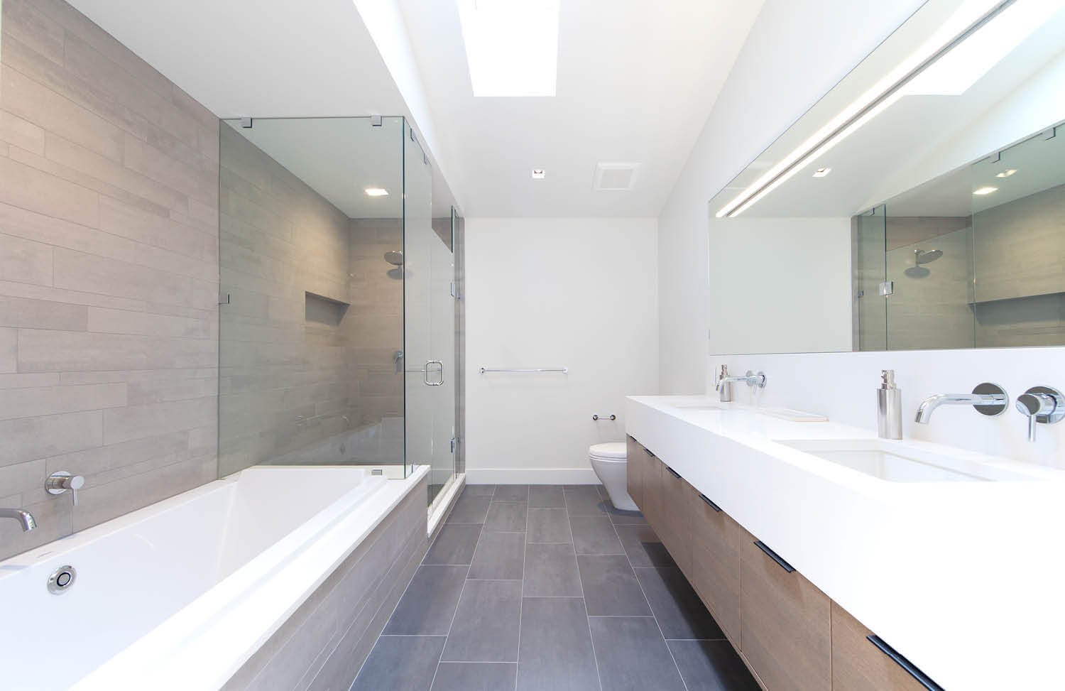 modern-bathroom-design.jpeg