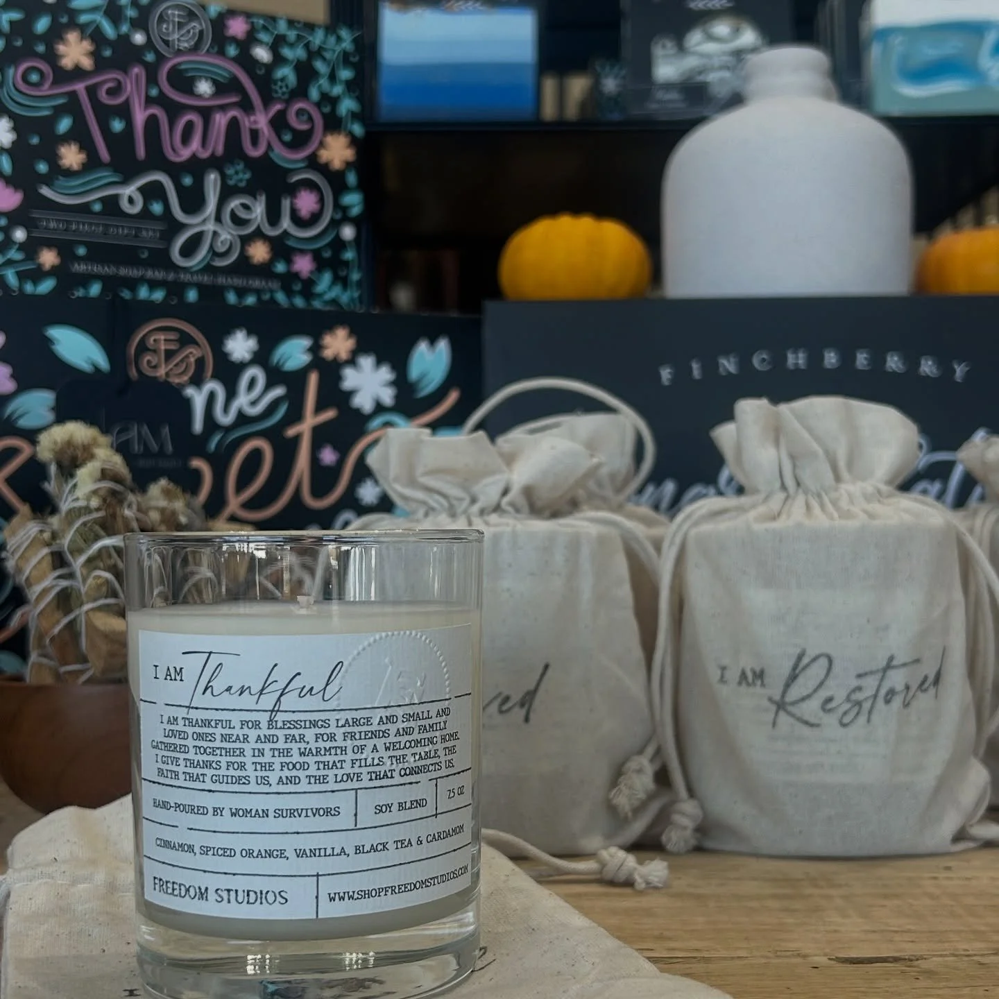 From eco-friendly beauty and self care essentials to locally made jewelry, from products that give back to those in need to ones that save items from the landfill, our consciously curated boutique is a reflection of the Aveda mission and our values o