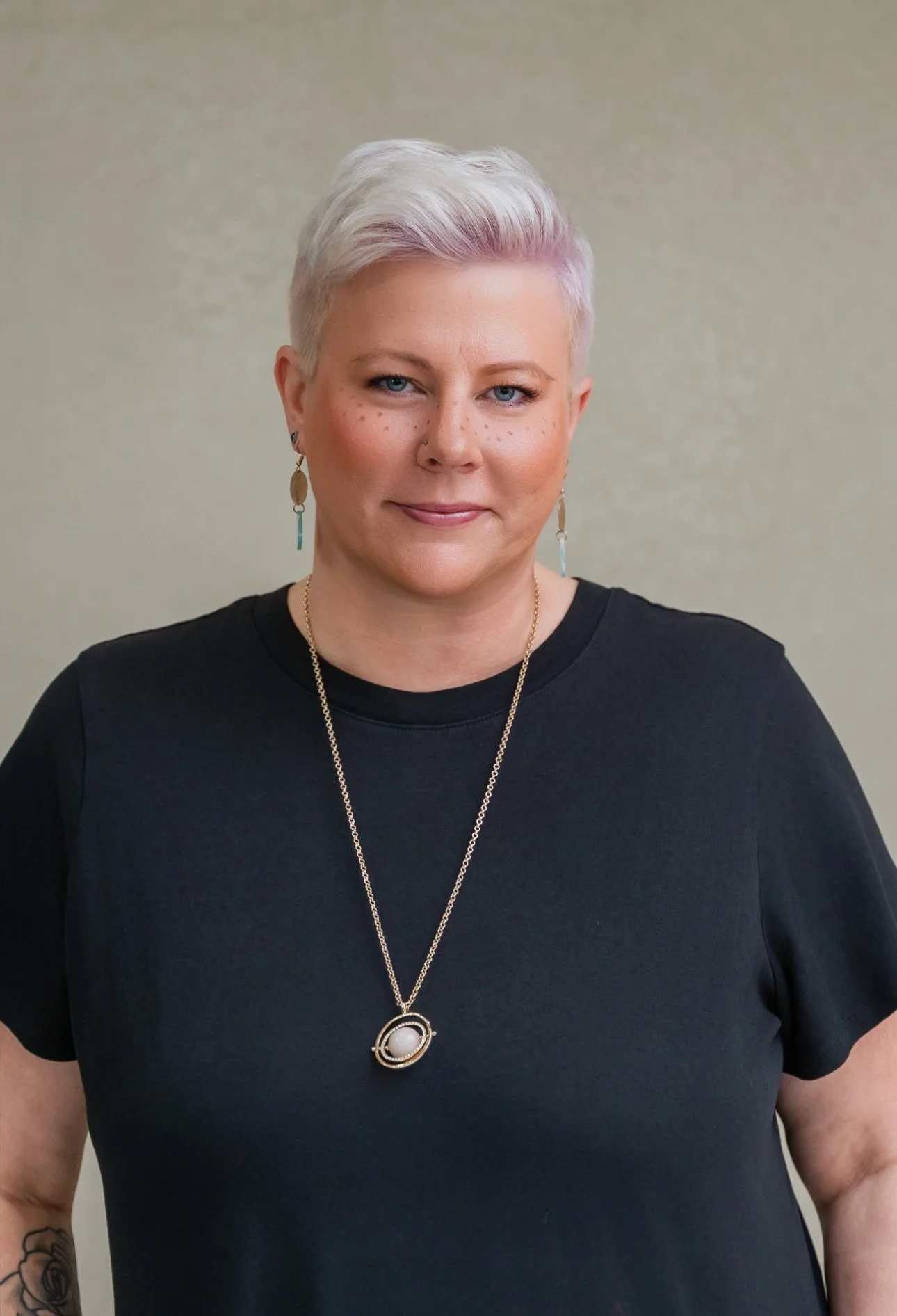 Julie White, Wilmington, NC Hair sylist