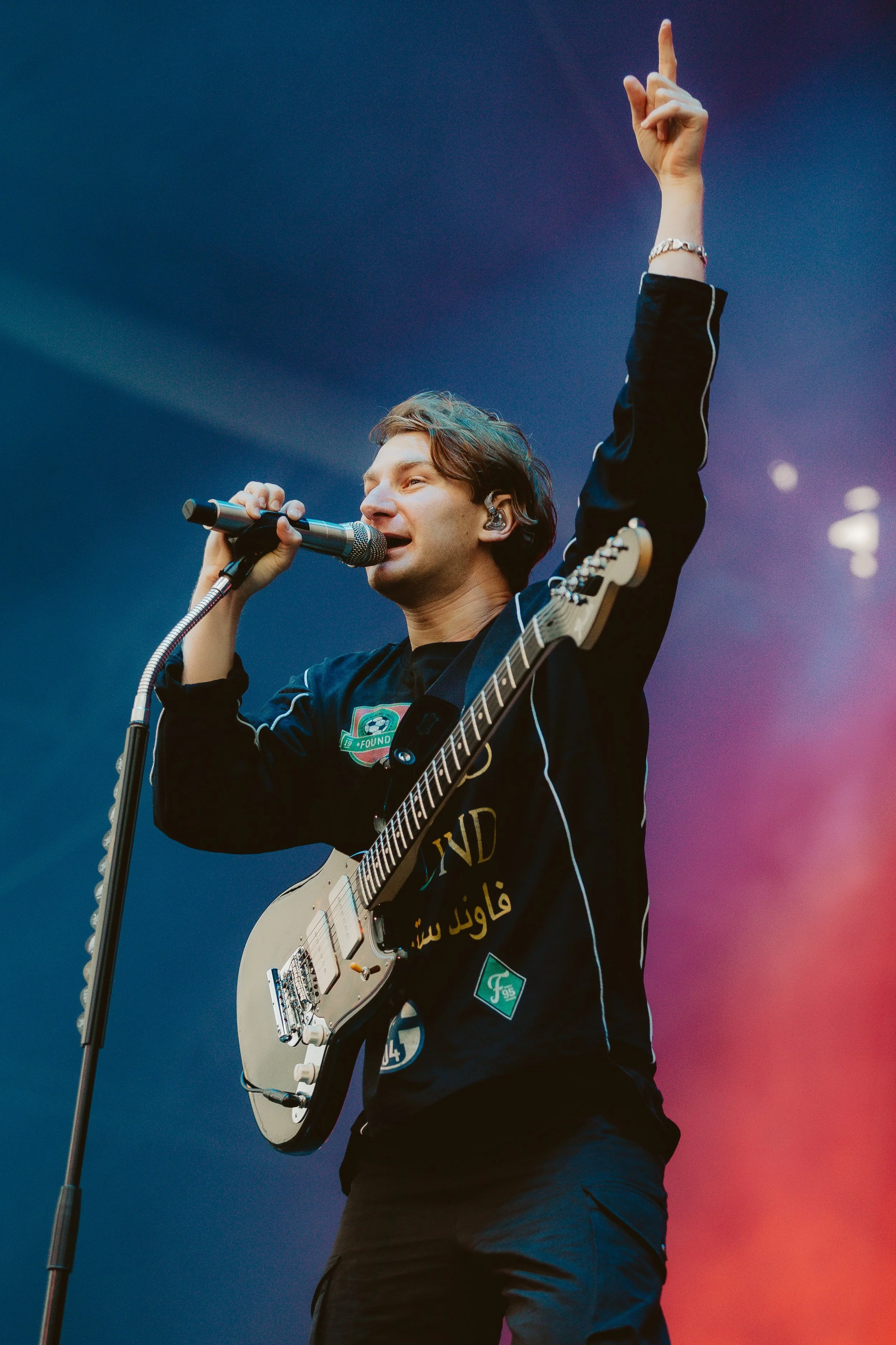 GLASS ANIMALS
