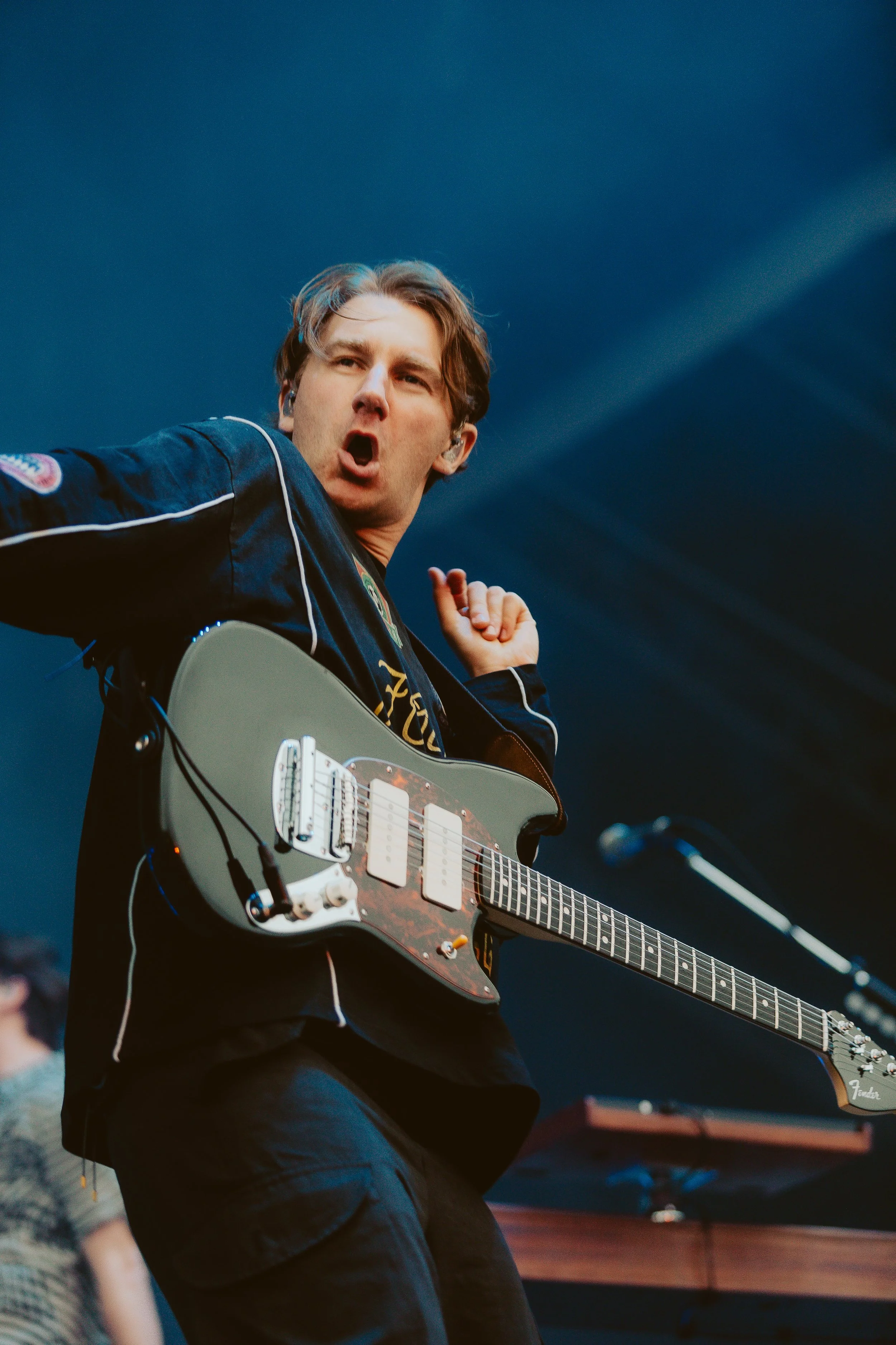 GLASS ANIMALS