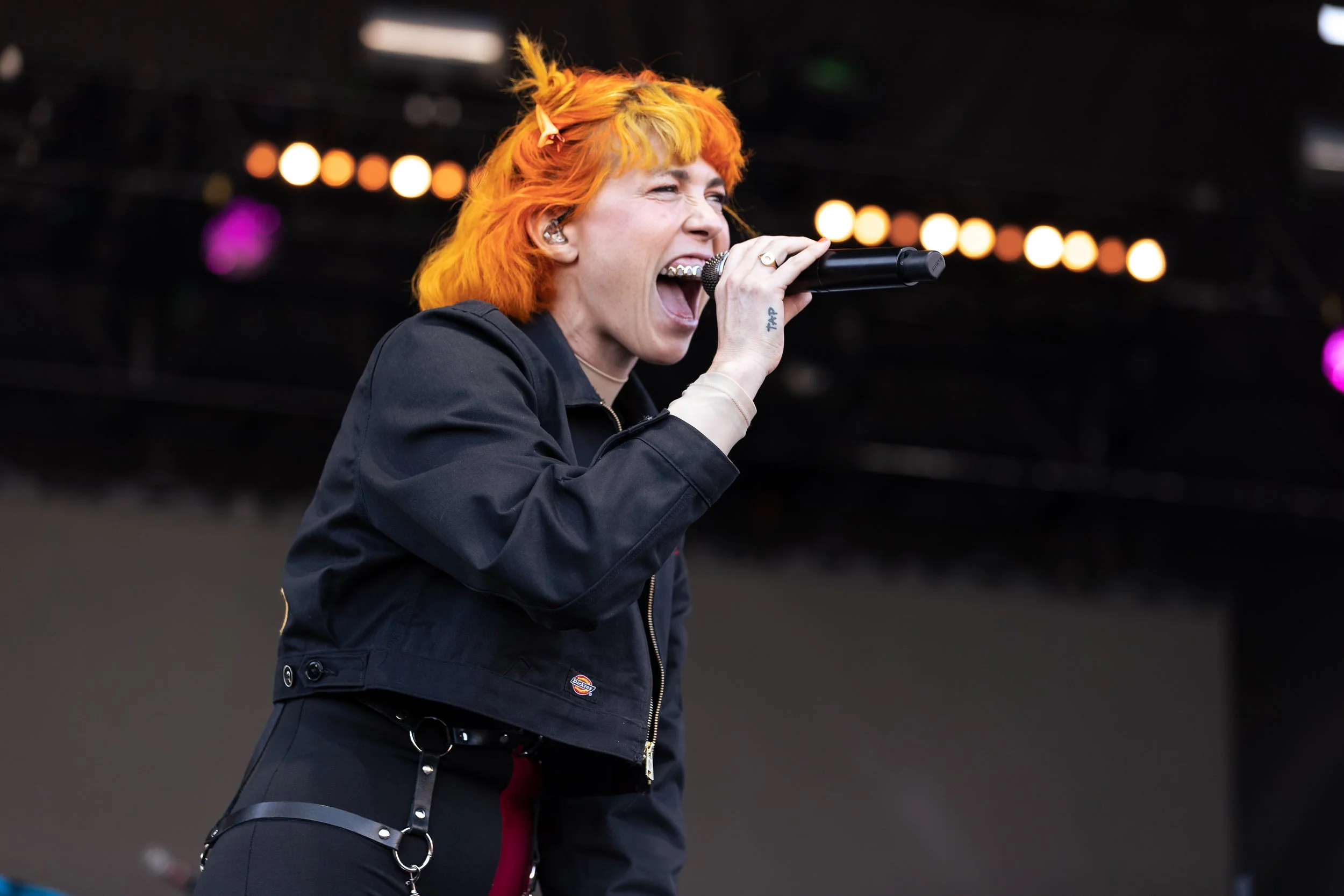 GROUPLOVE-63731.jpg