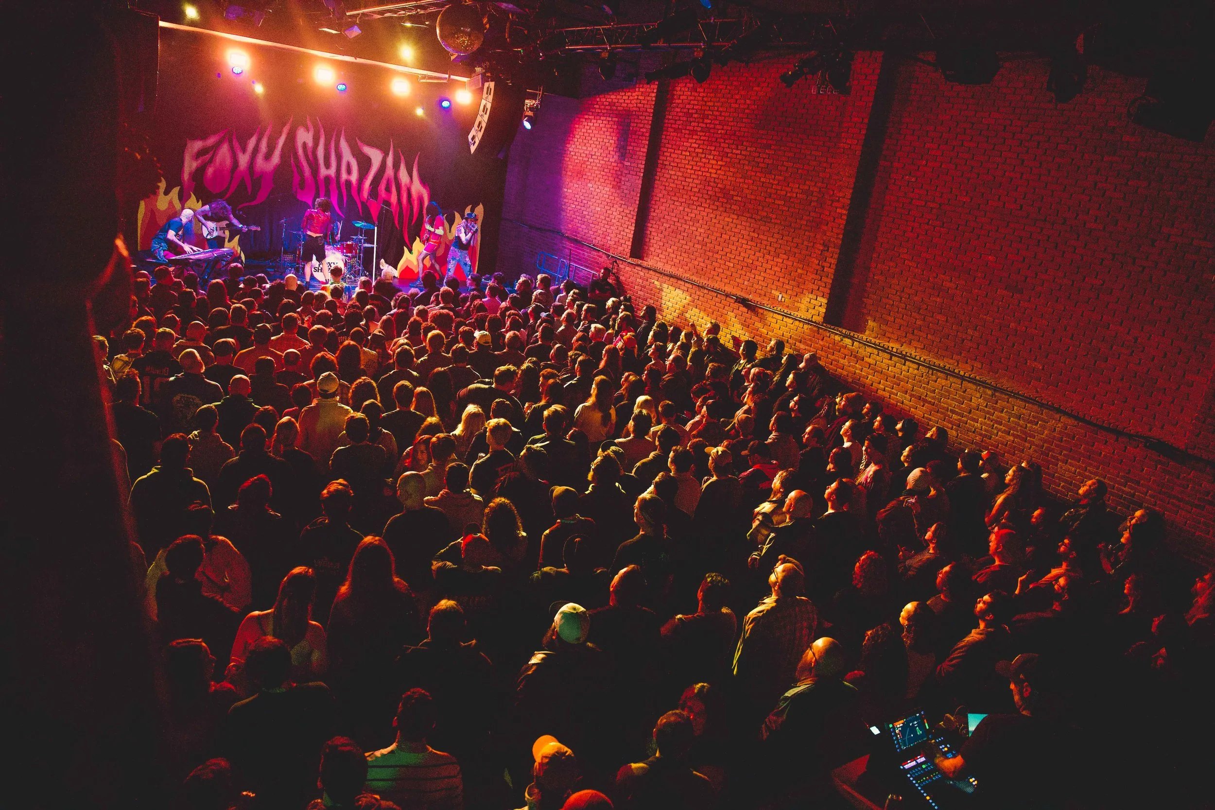 Foxy Shazam Delivers Electrifying Performance at House of Independents