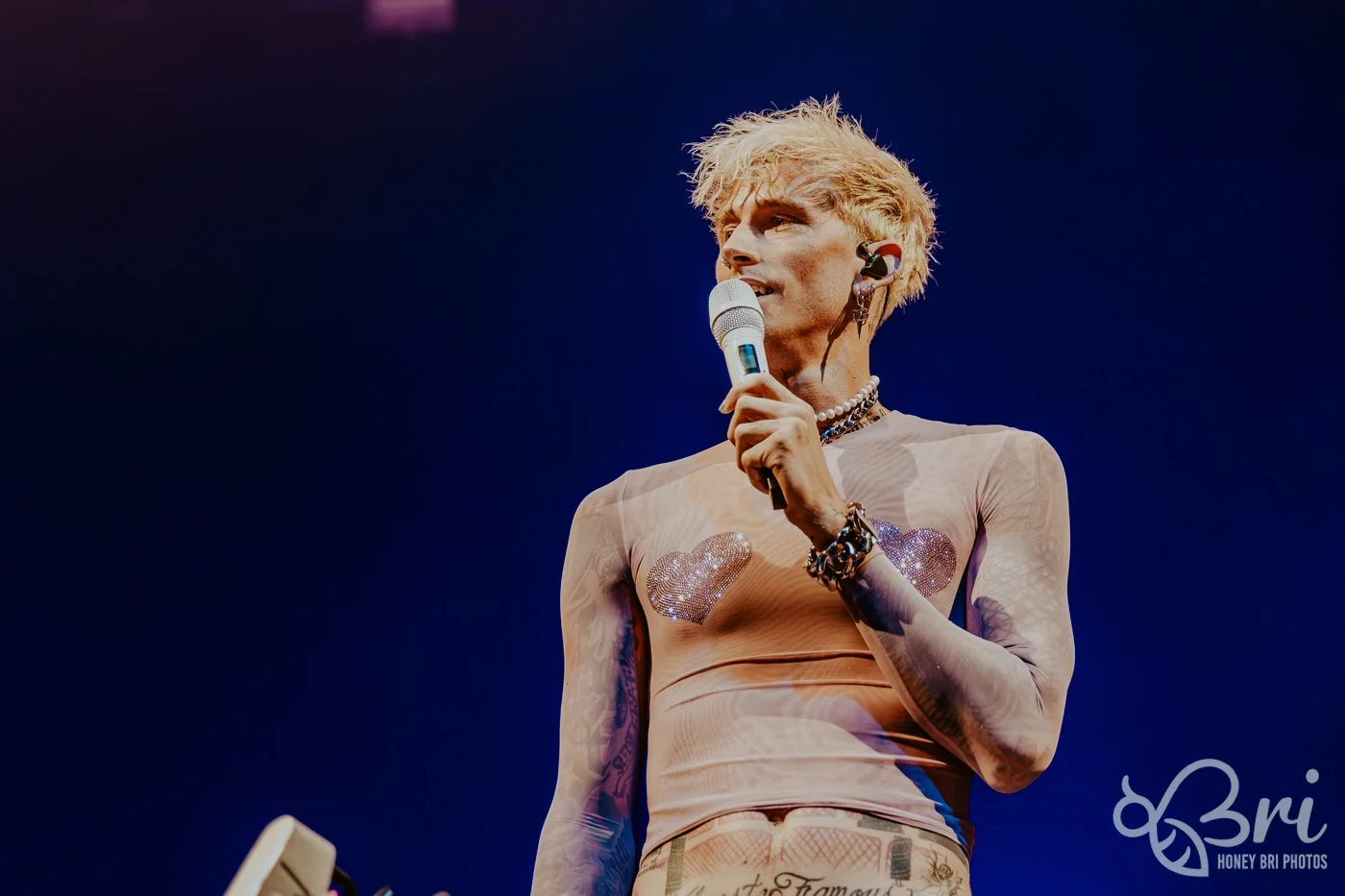 Machine Gun Kelly Lights Up Atlantic City